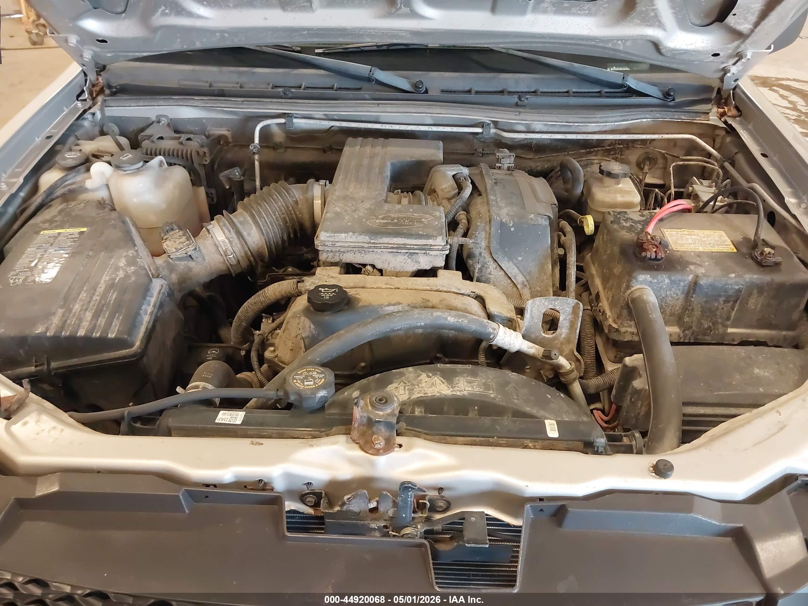 CHEVROLET COLORADO image 10