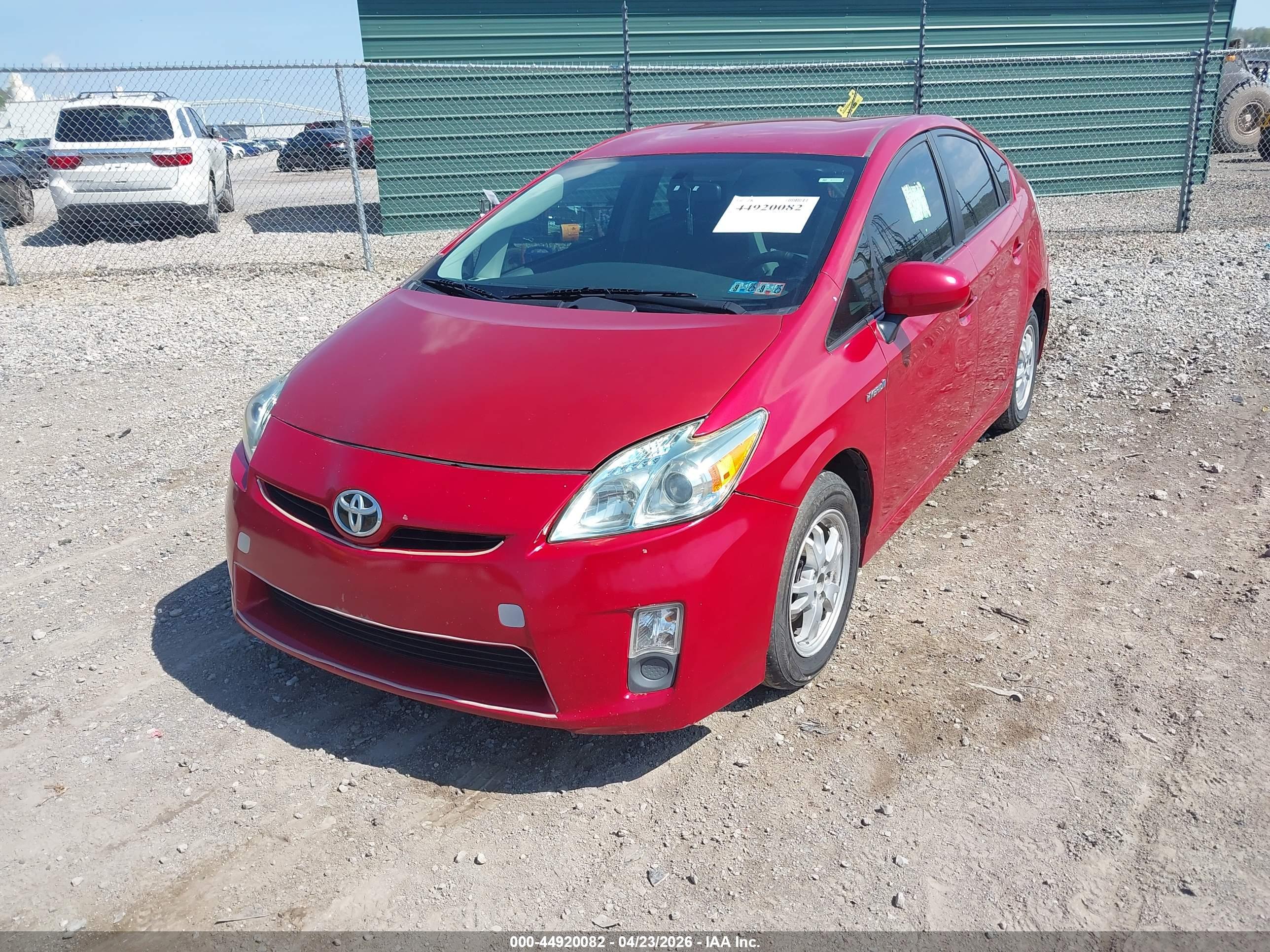 TOYOTA PRIUS image 2