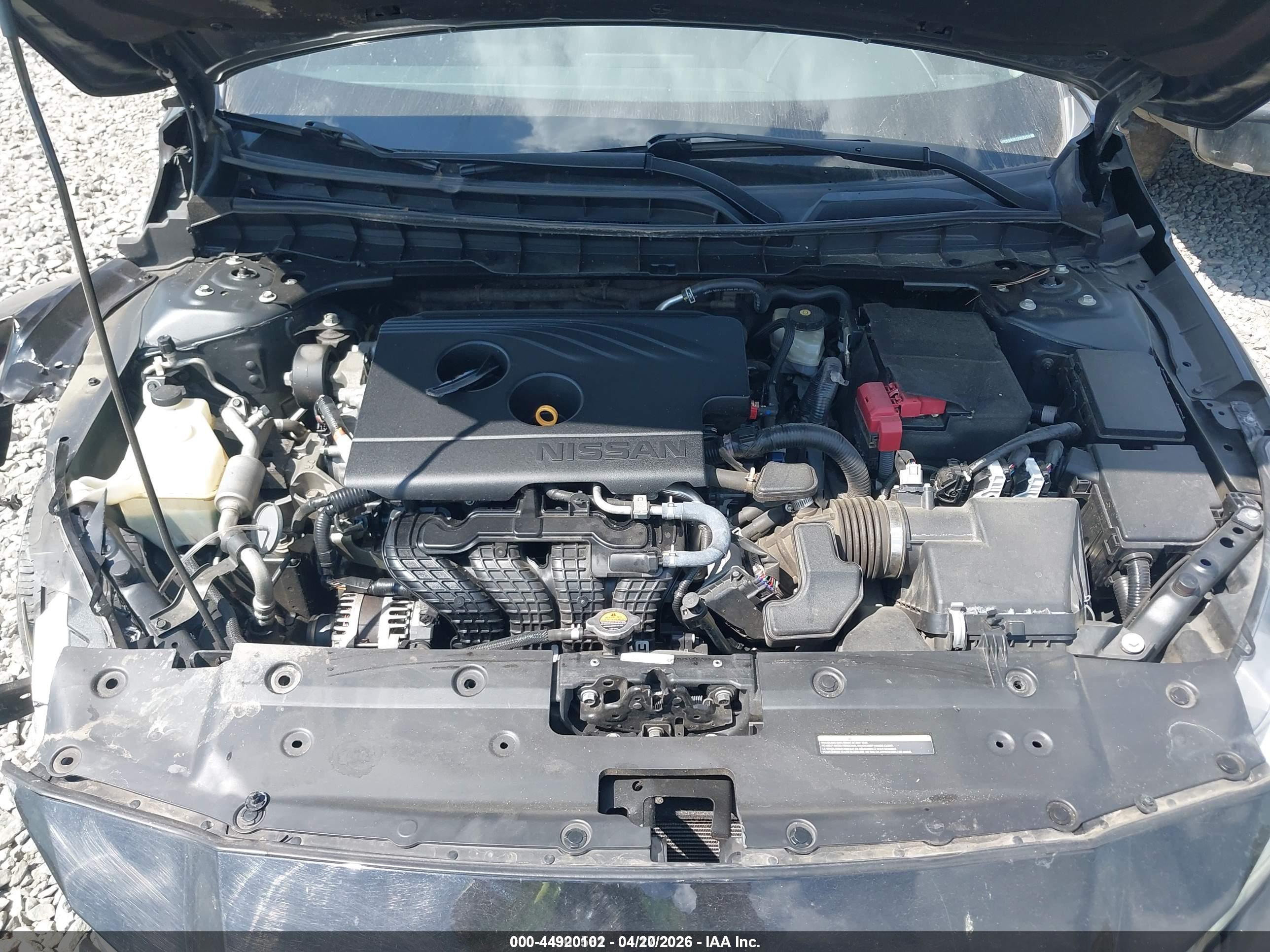 NISSAN ALTIMA image 10