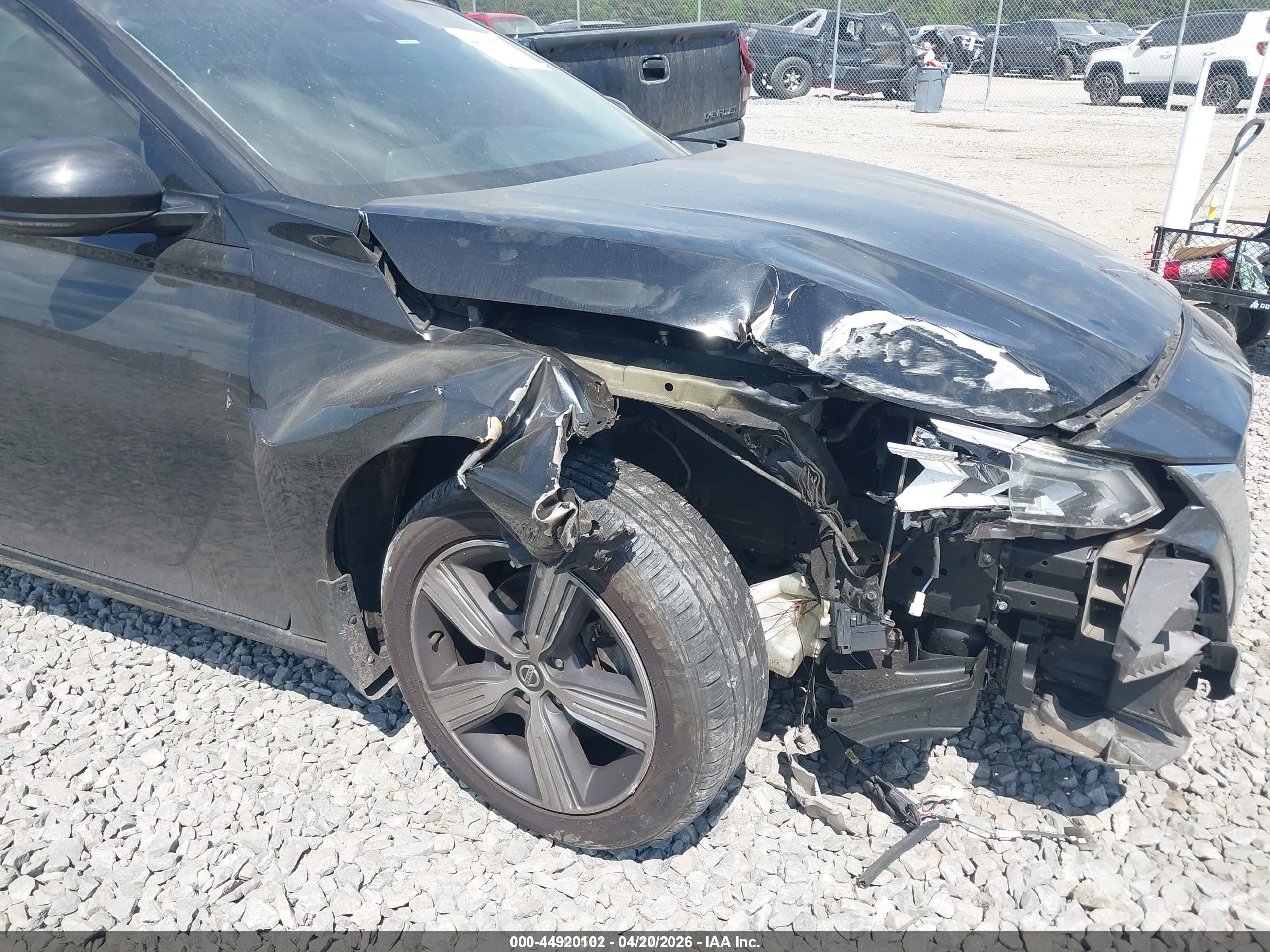 NISSAN ALTIMA image 6