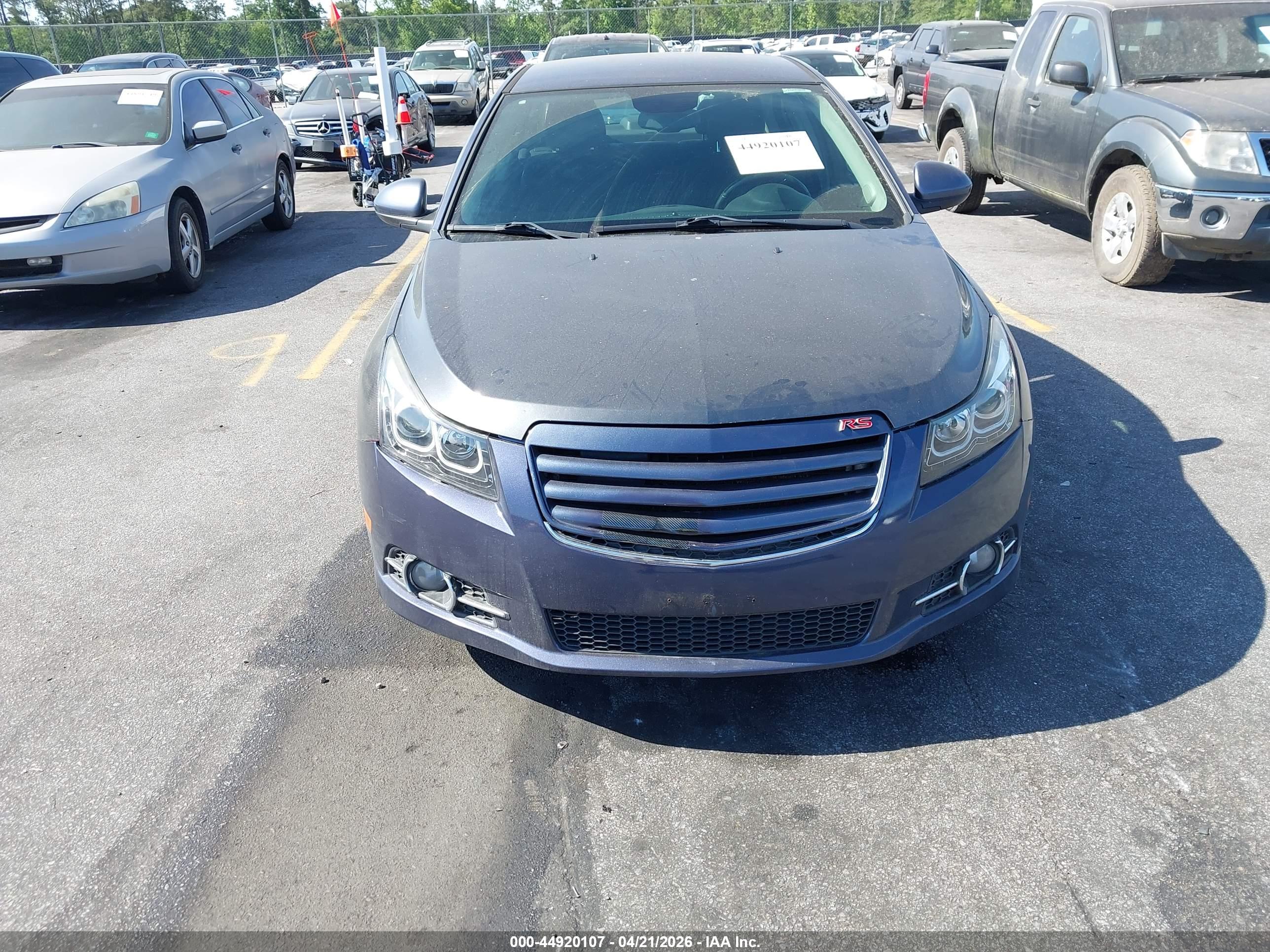 CHEVROLET CRUZE image 6