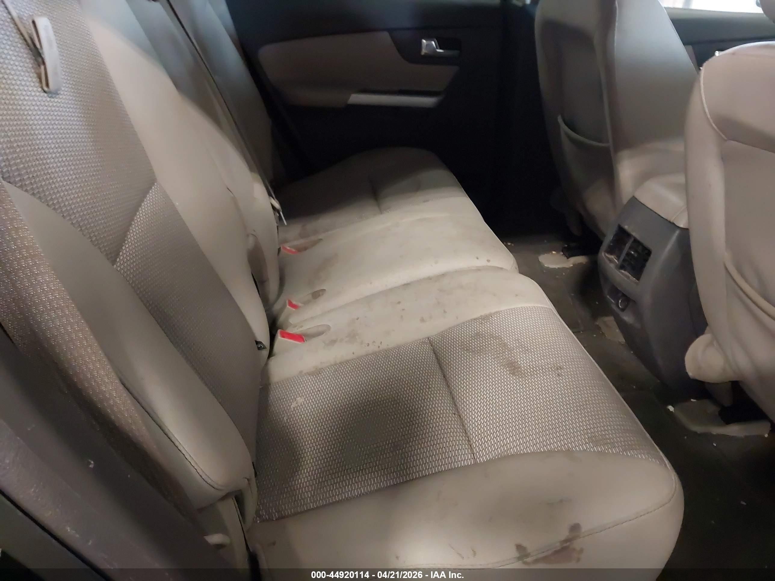 FORD EDGE image 8