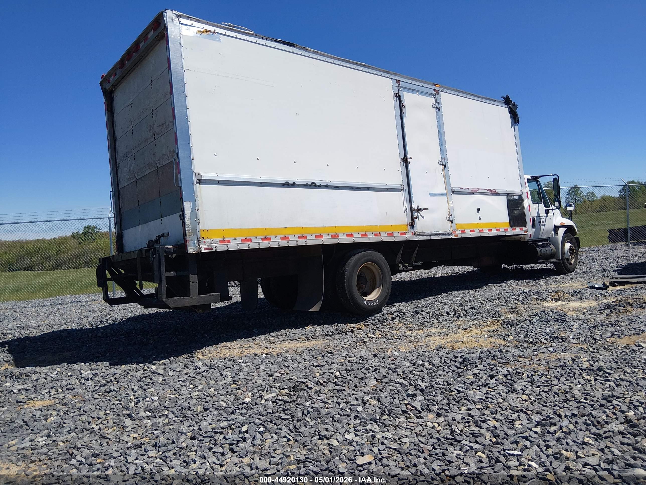 INTERNATIONAL 4000 image 4