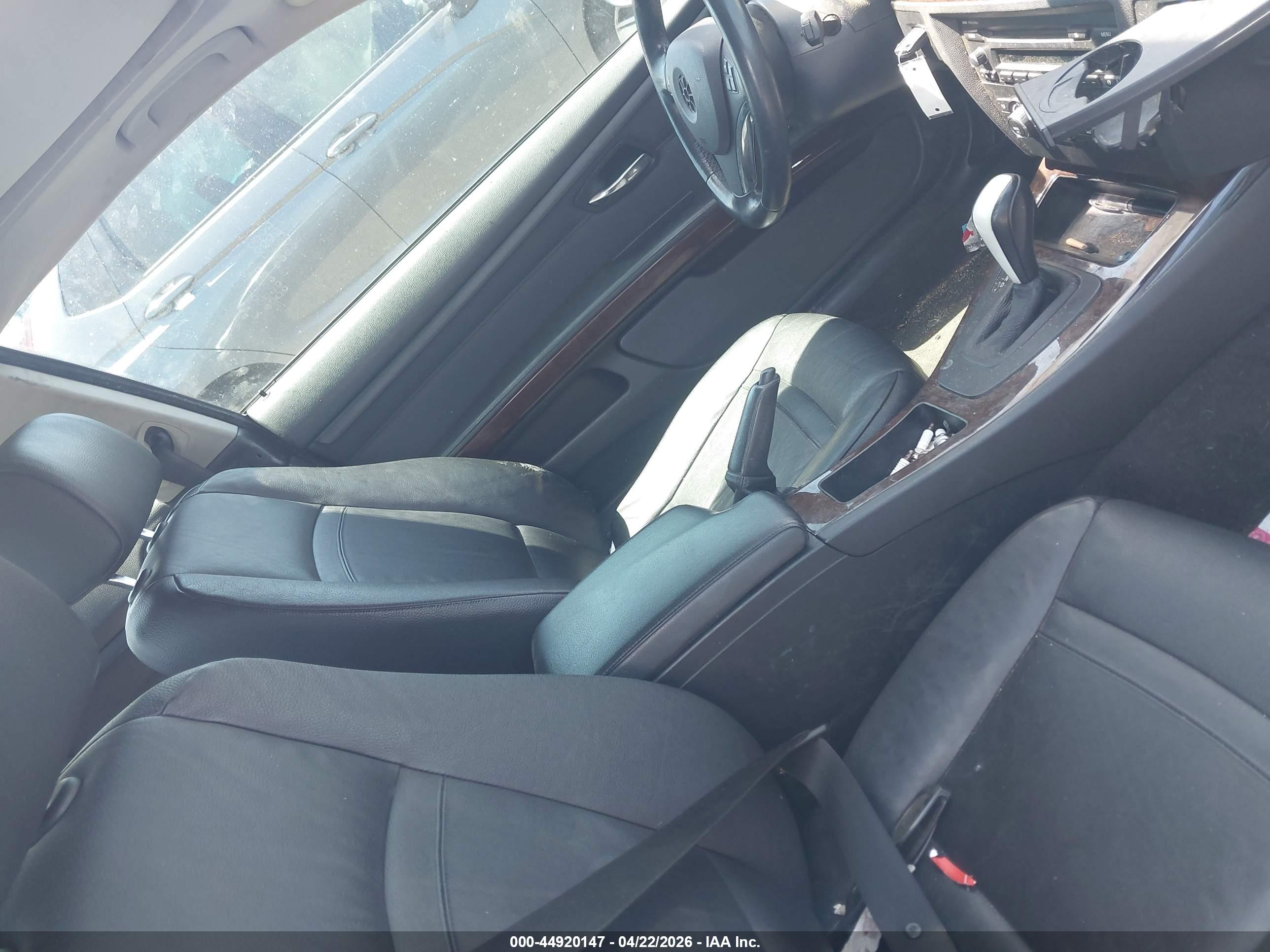 BMW 328I image 5
