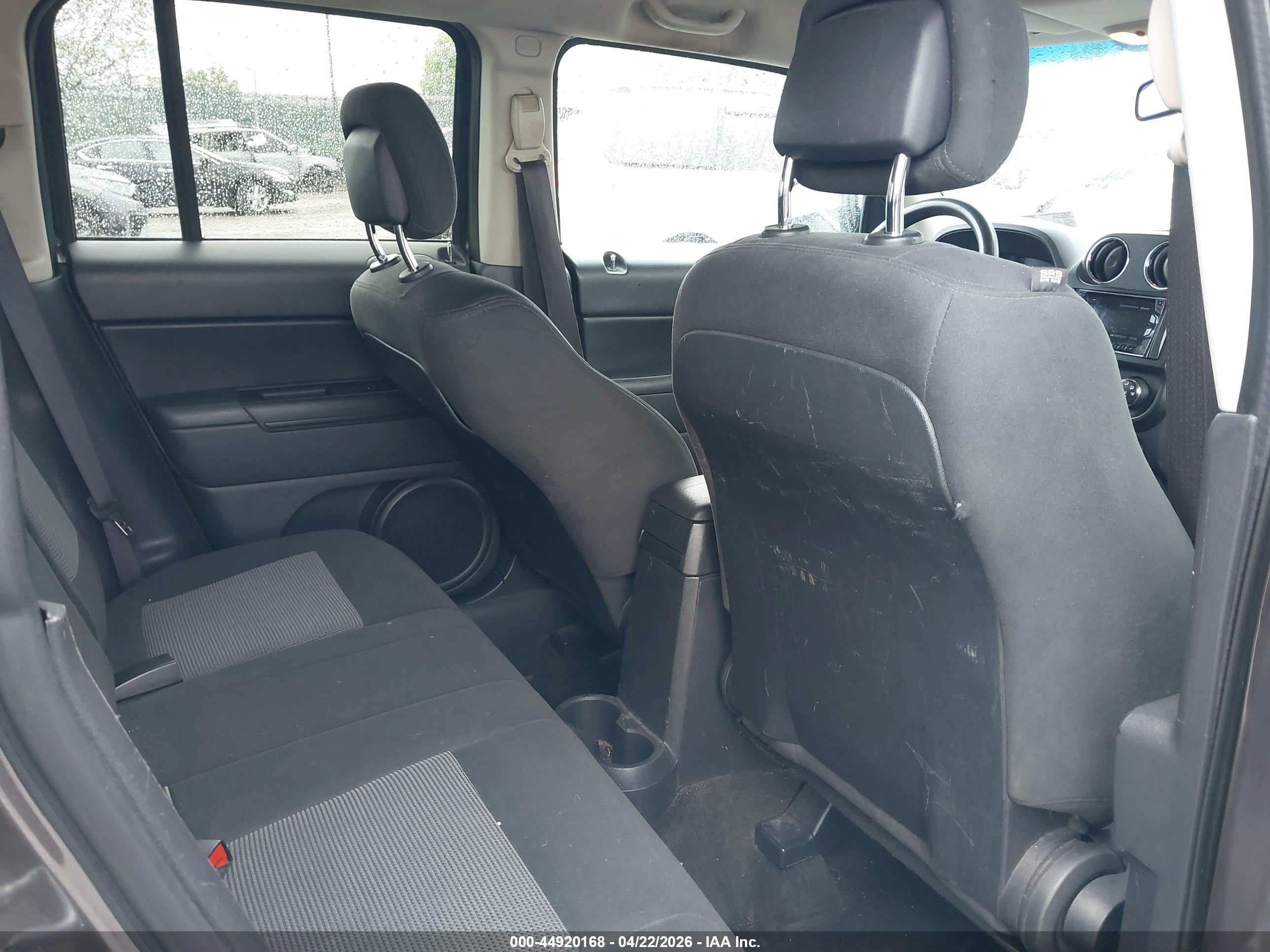 JEEP PATRIOT image 8