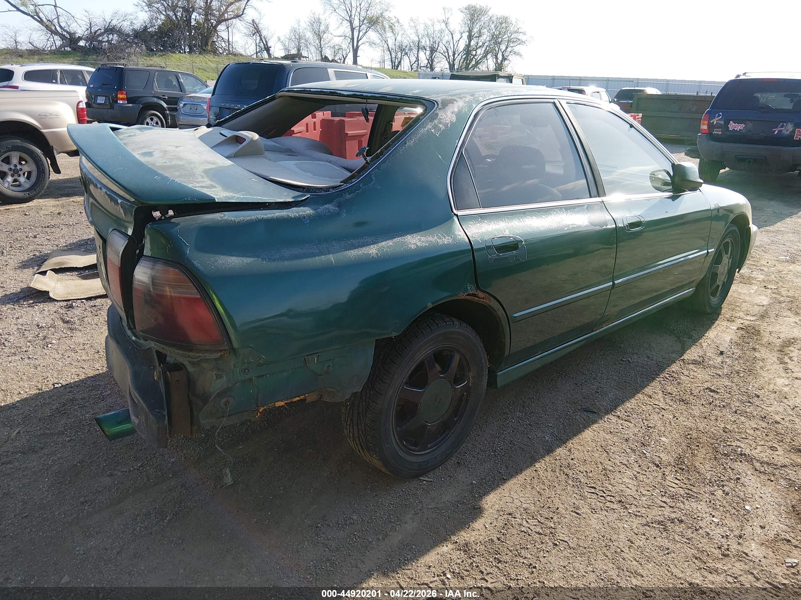 HONDA ACCORD image 4