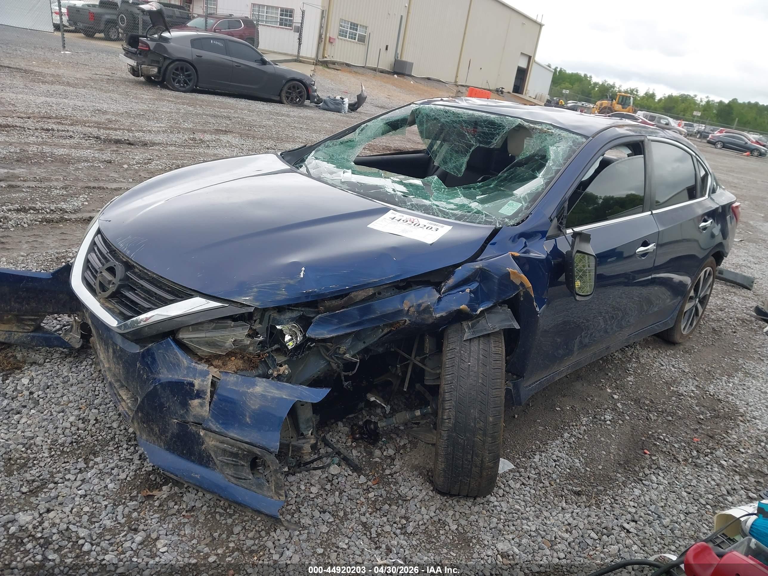 NISSAN ALTIMA image 6