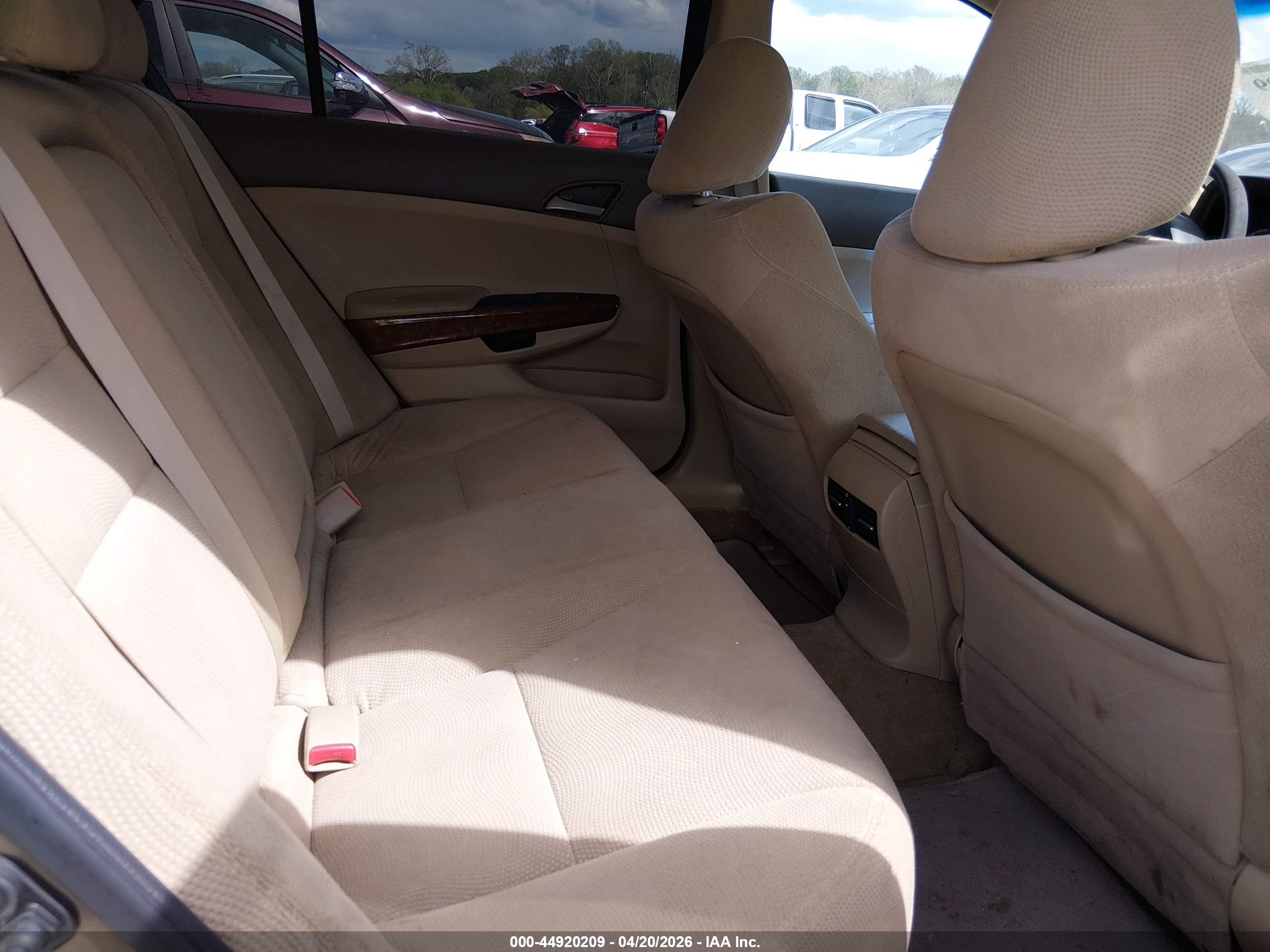 HONDA ACCORD image 8