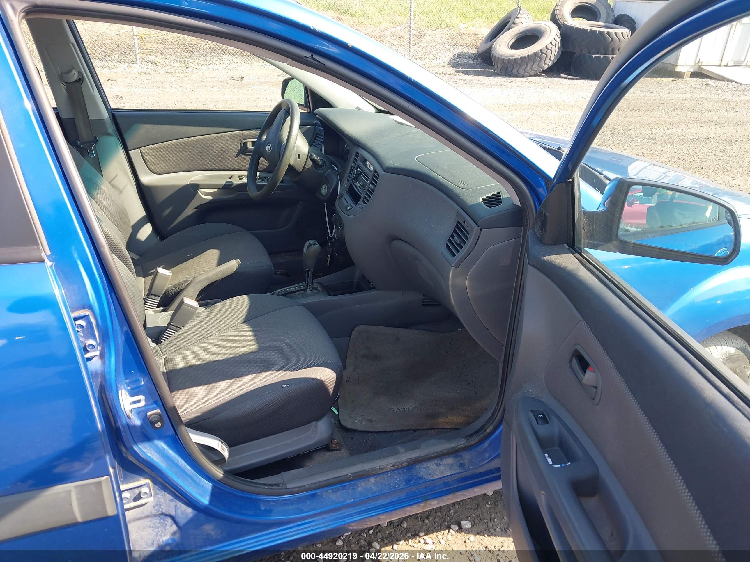 KIA RIO image 5