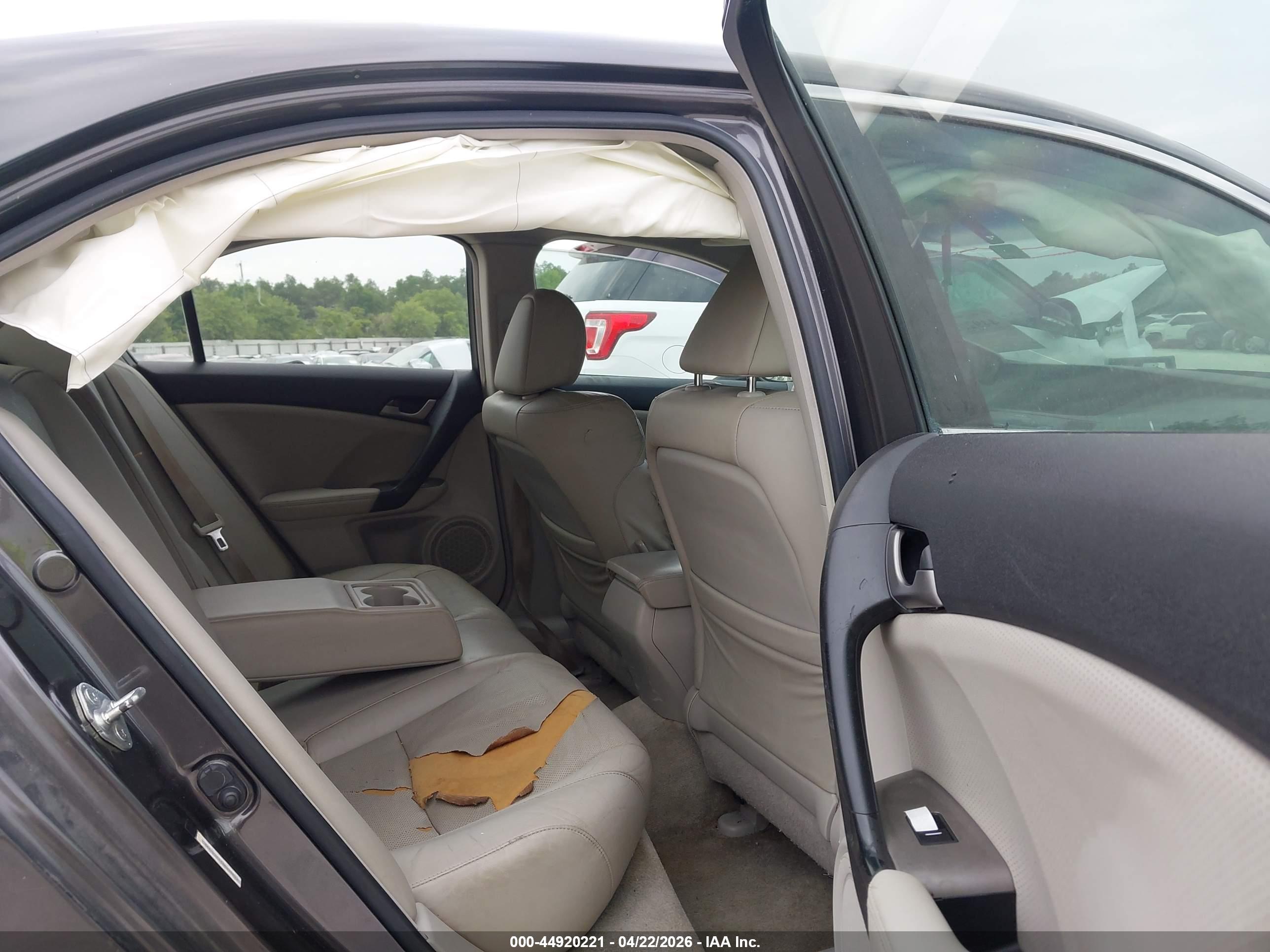 ACURA TSX image 8