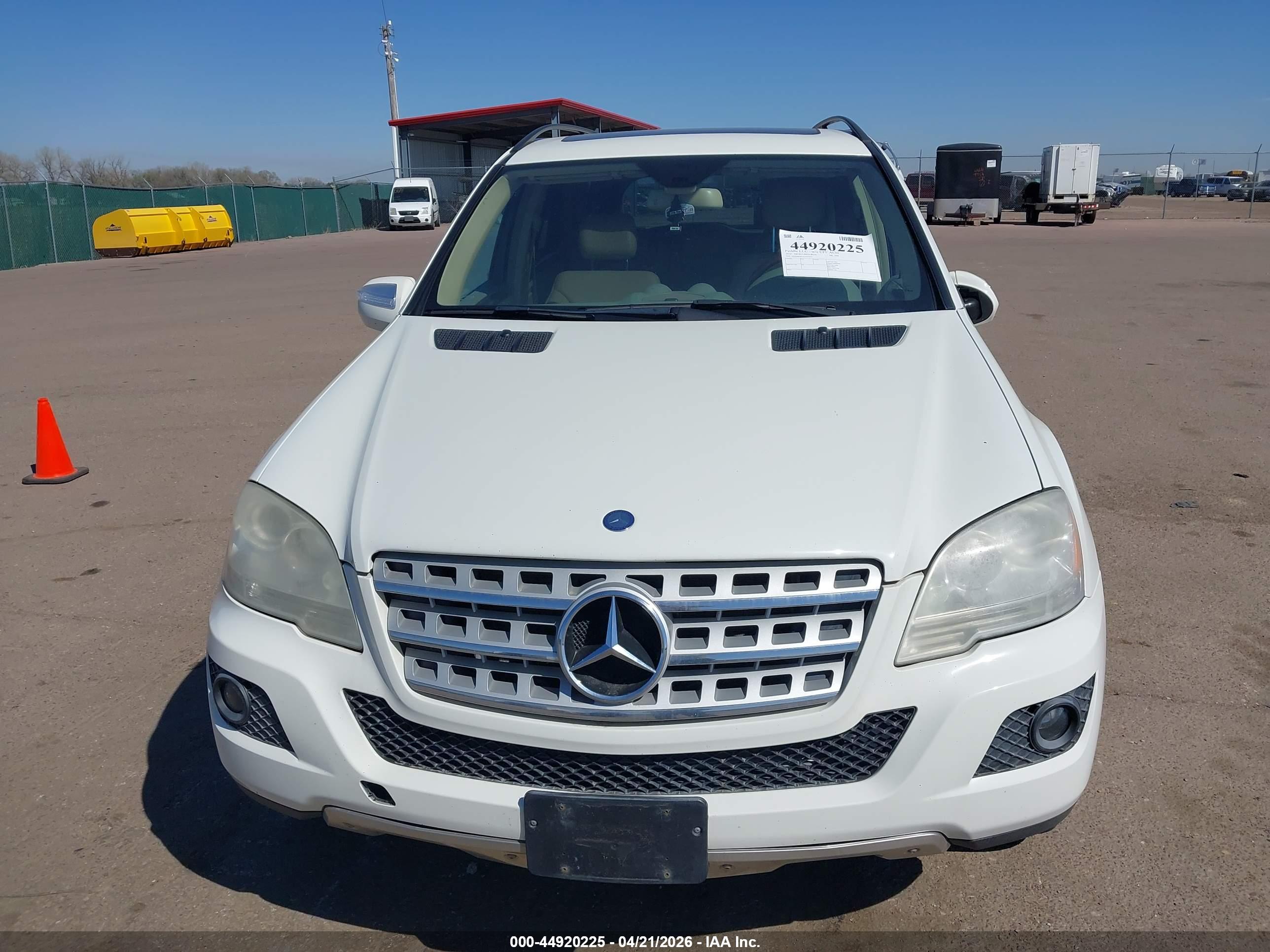 MERCEDES-BENZ ML image 6