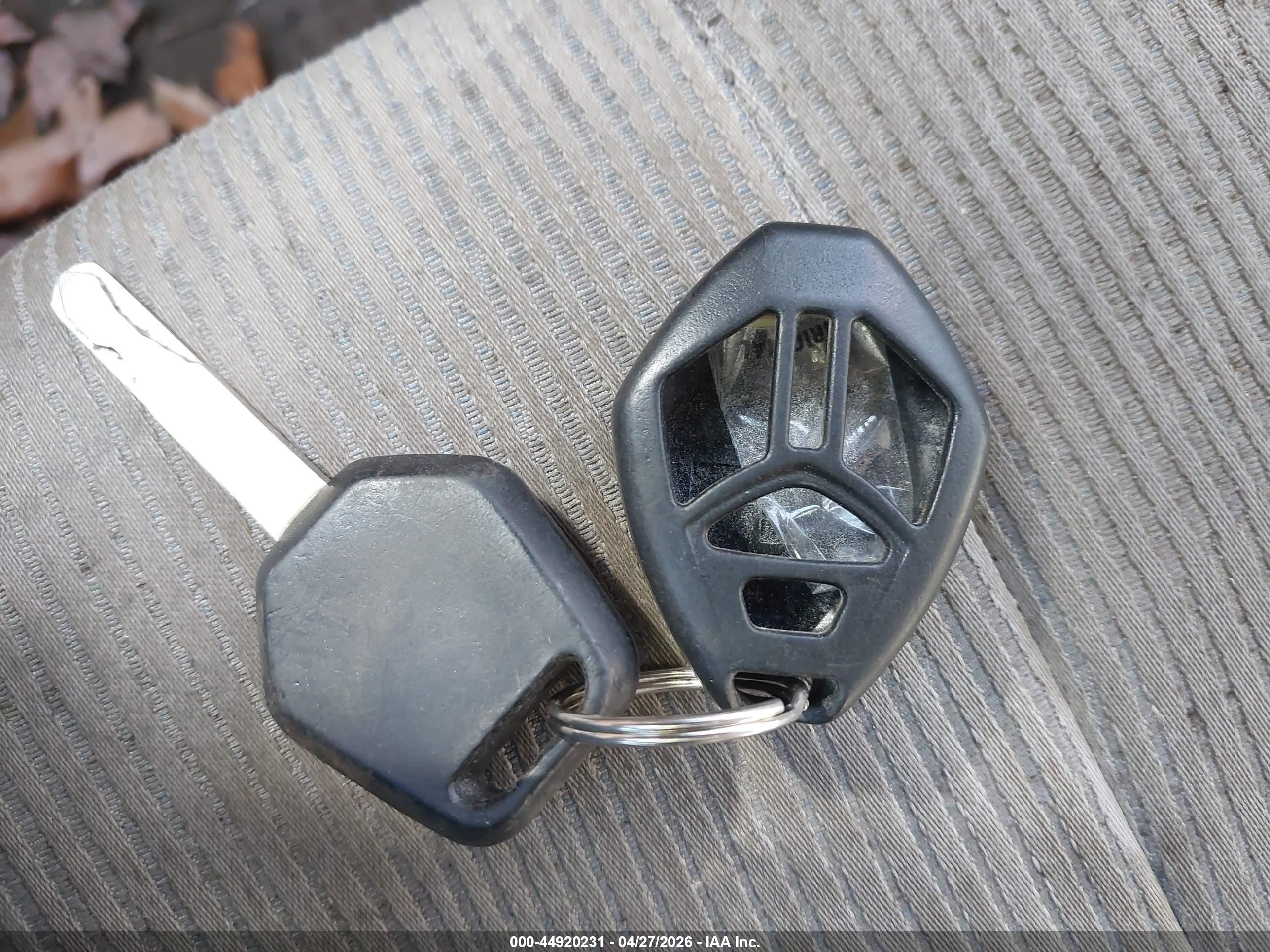 SUBARU FORESTER image 11