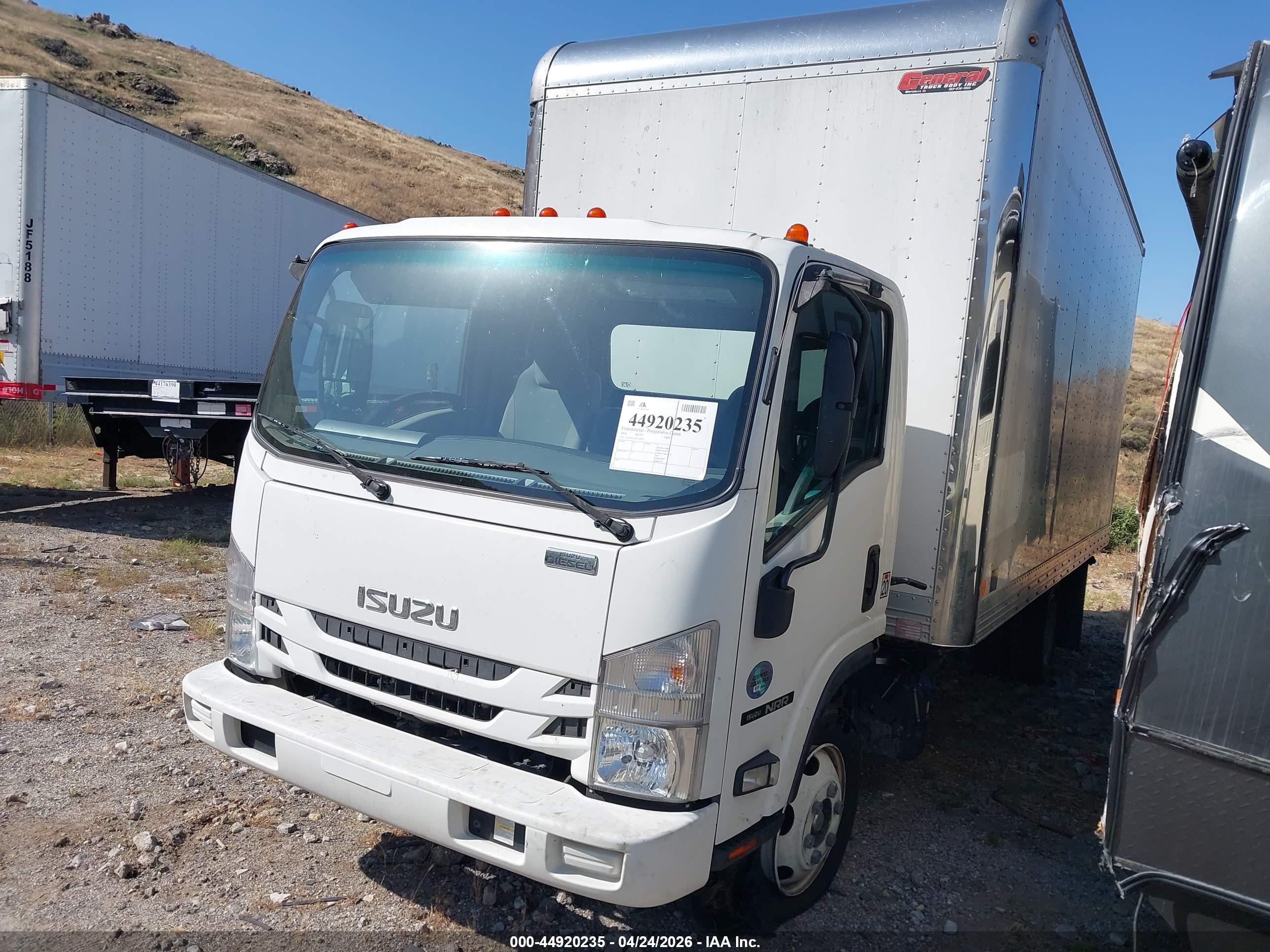ISUZU NRR image 2