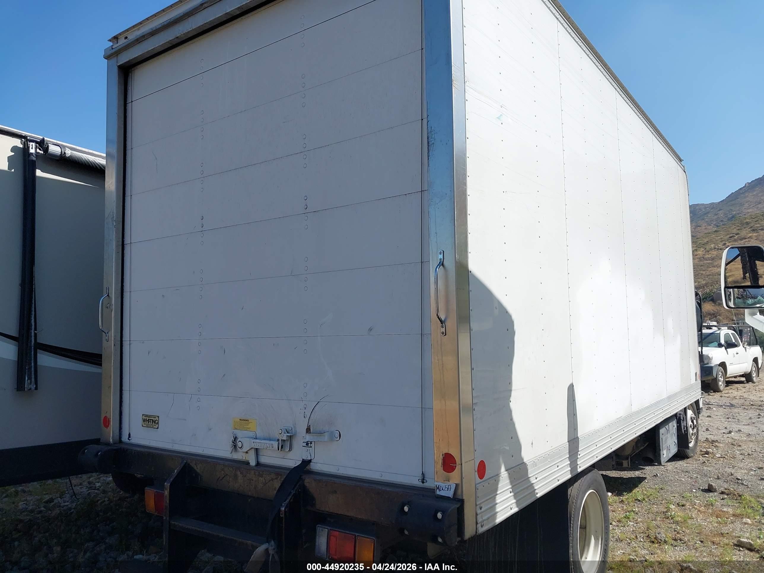 ISUZU NRR image 4