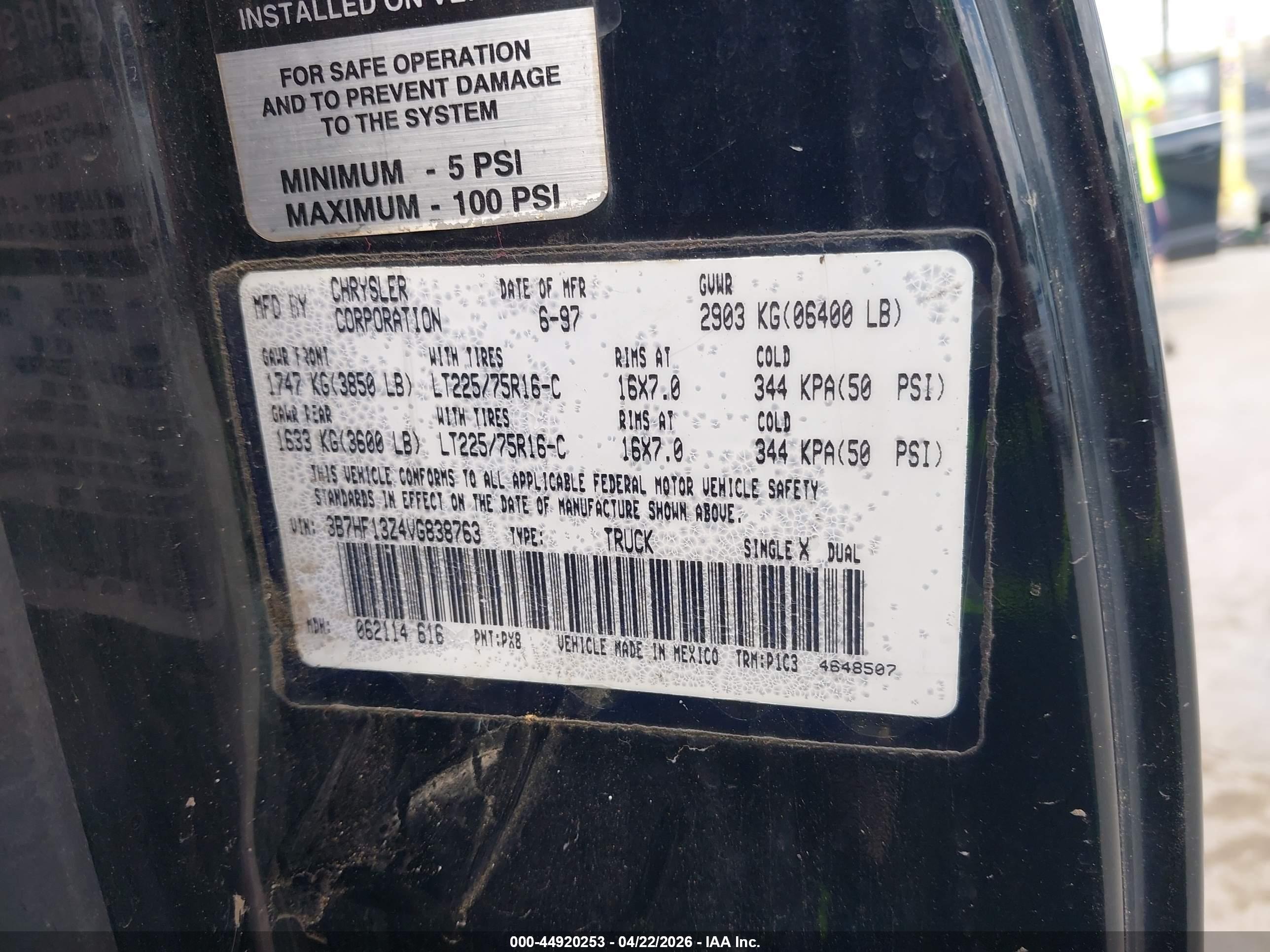 DODGE RAM image 9