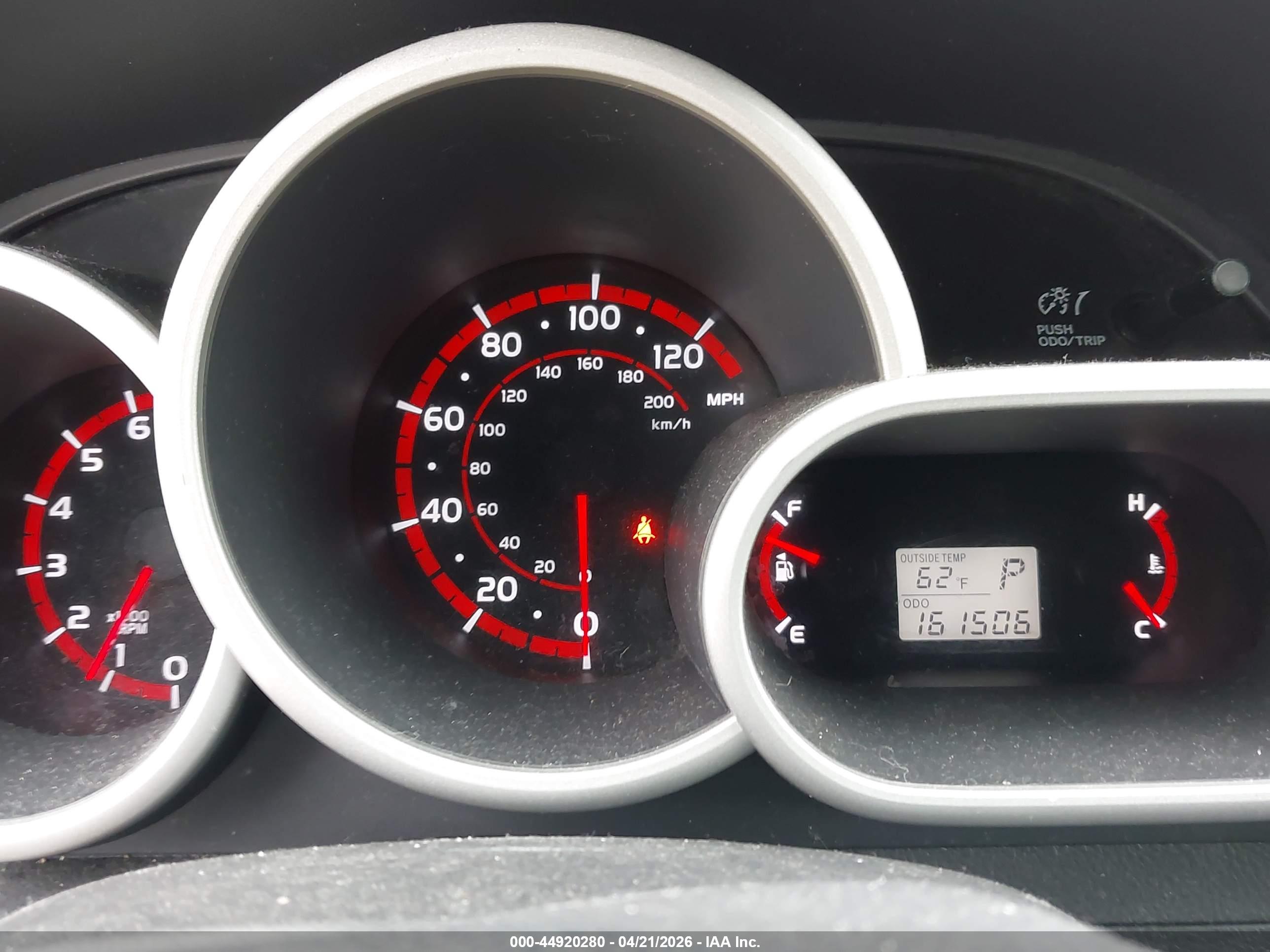 TOYOTA MATRIX image 7