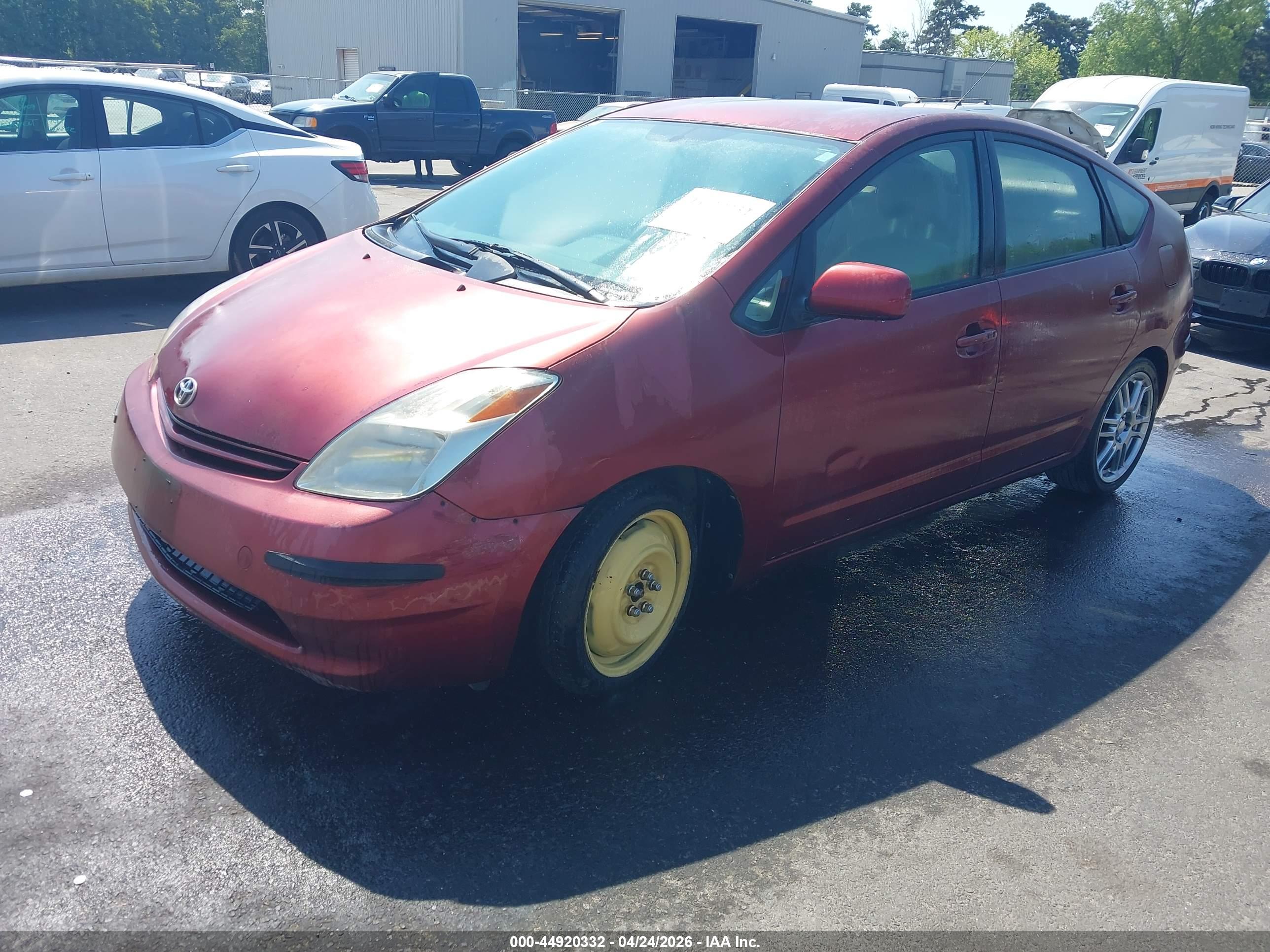 TOYOTA PRIUS image 2