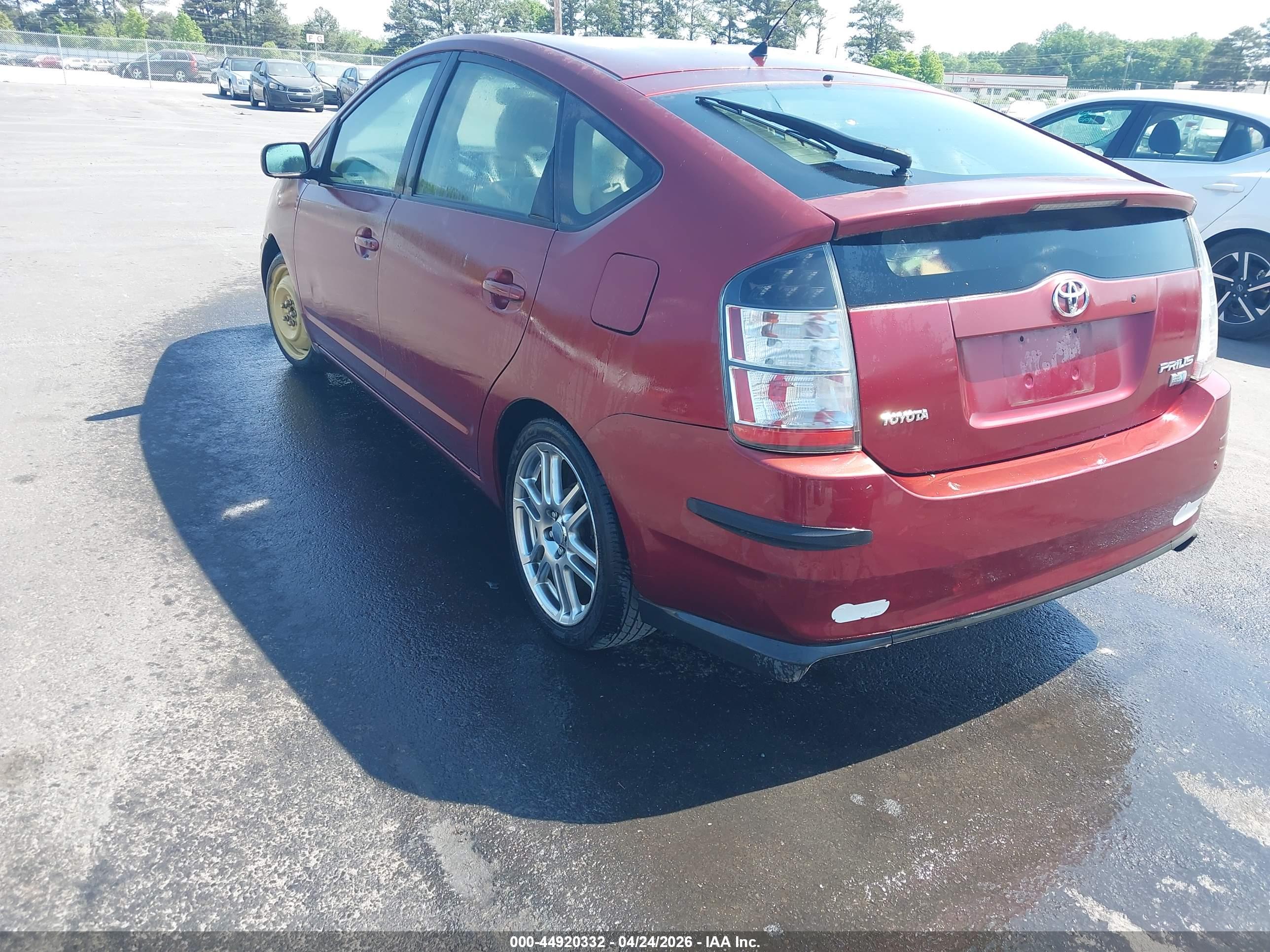 TOYOTA PRIUS image 3