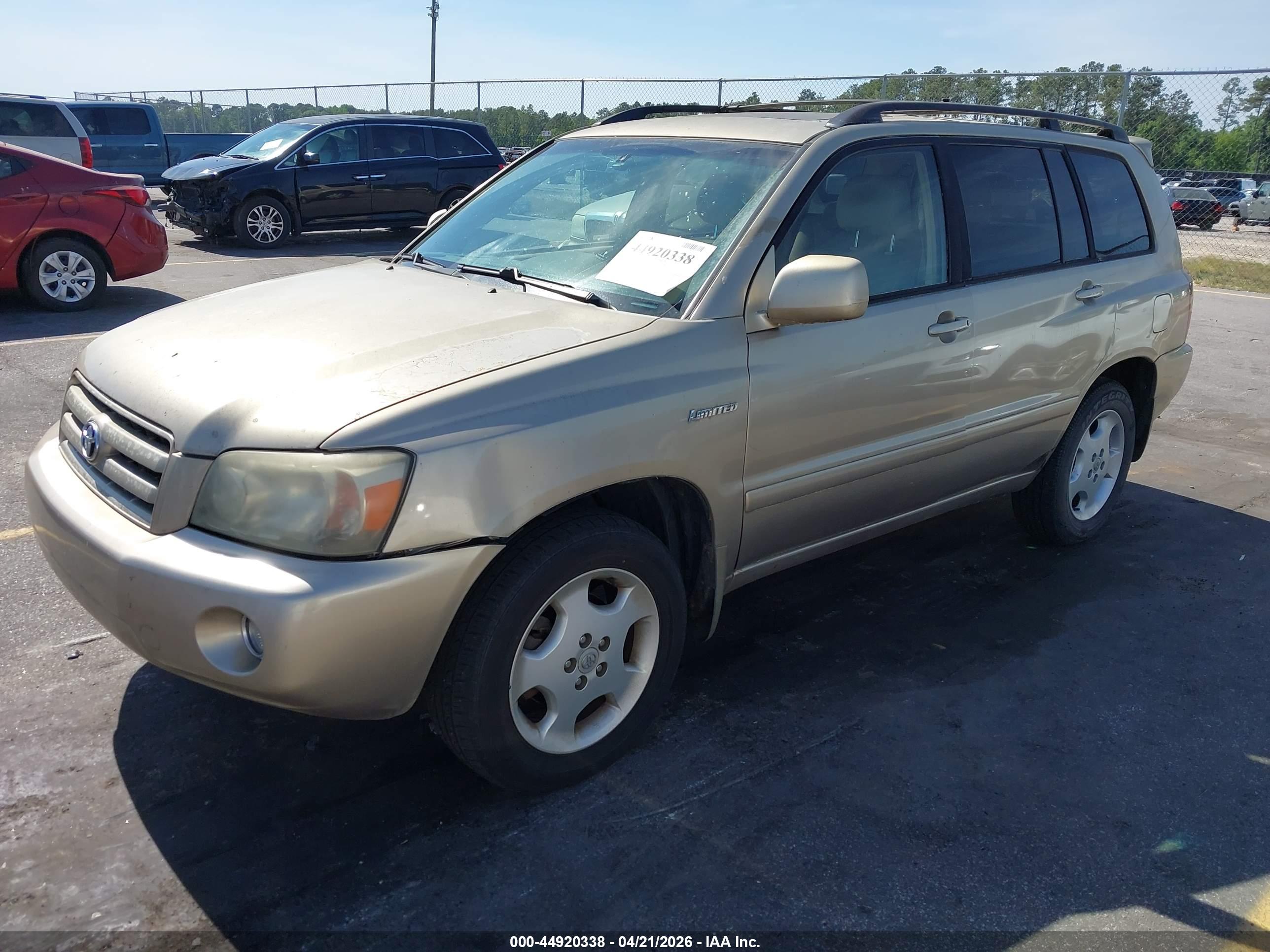 TOYOTA HIGHLANDER image 2