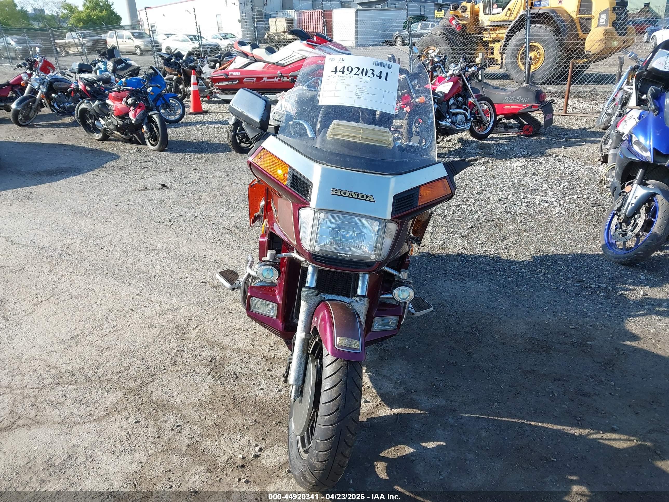 HONDA GL1200 image 5