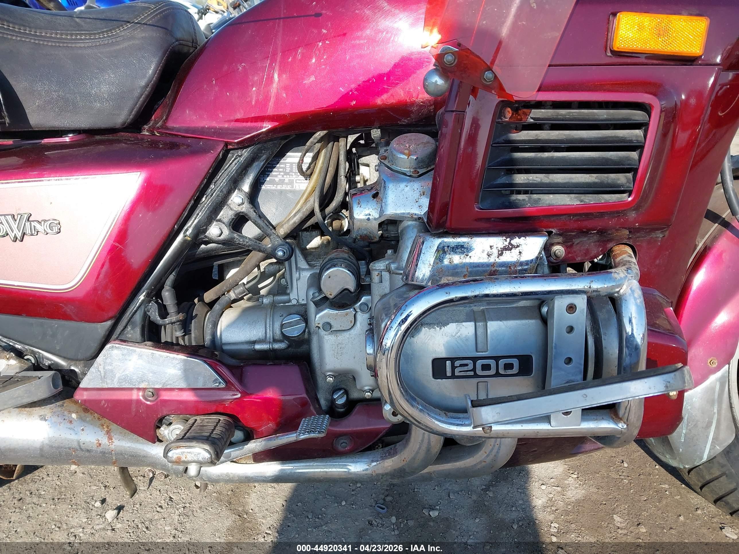HONDA GL1200 image 8