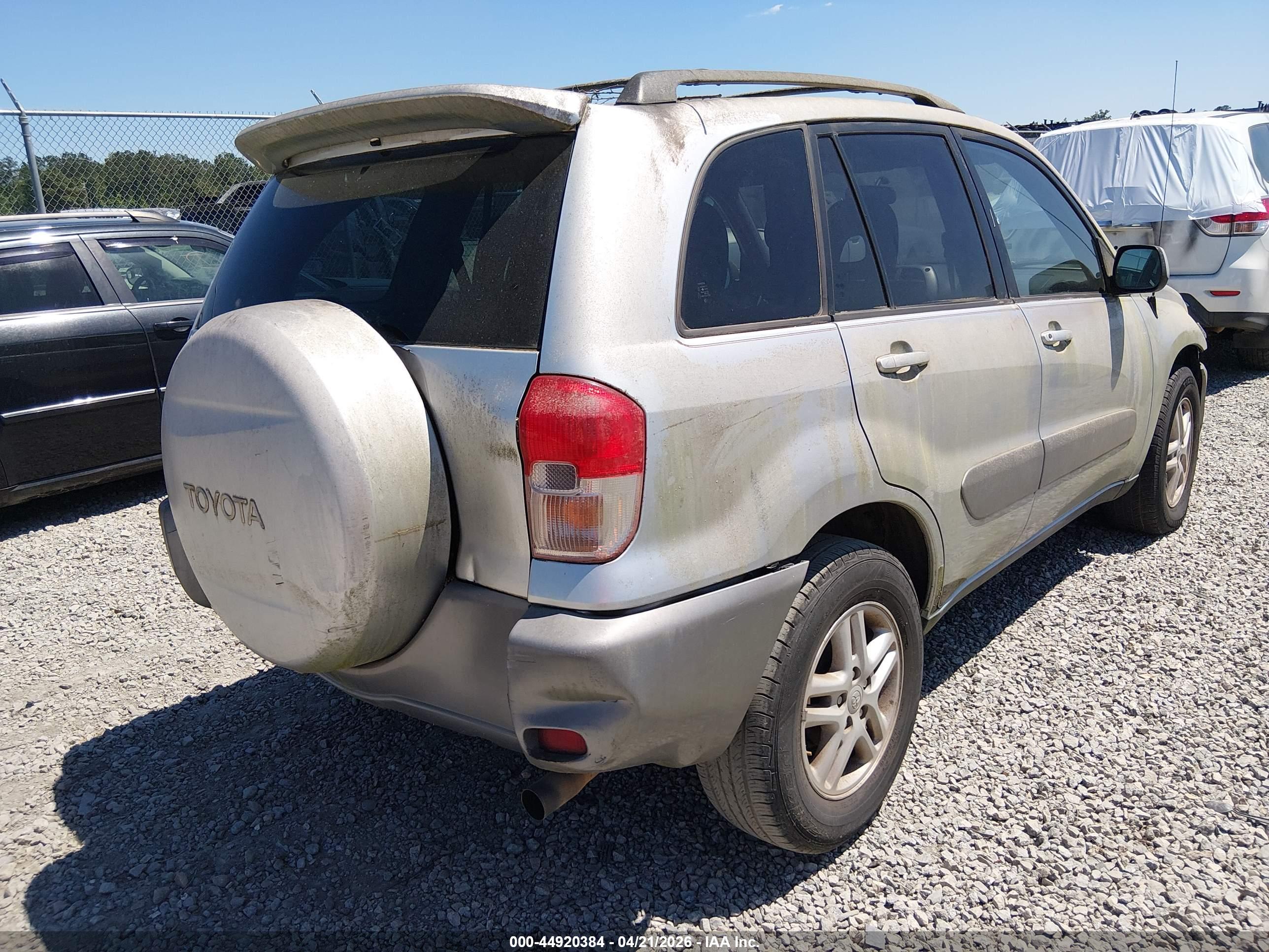 TOYOTA RAV4 image 4