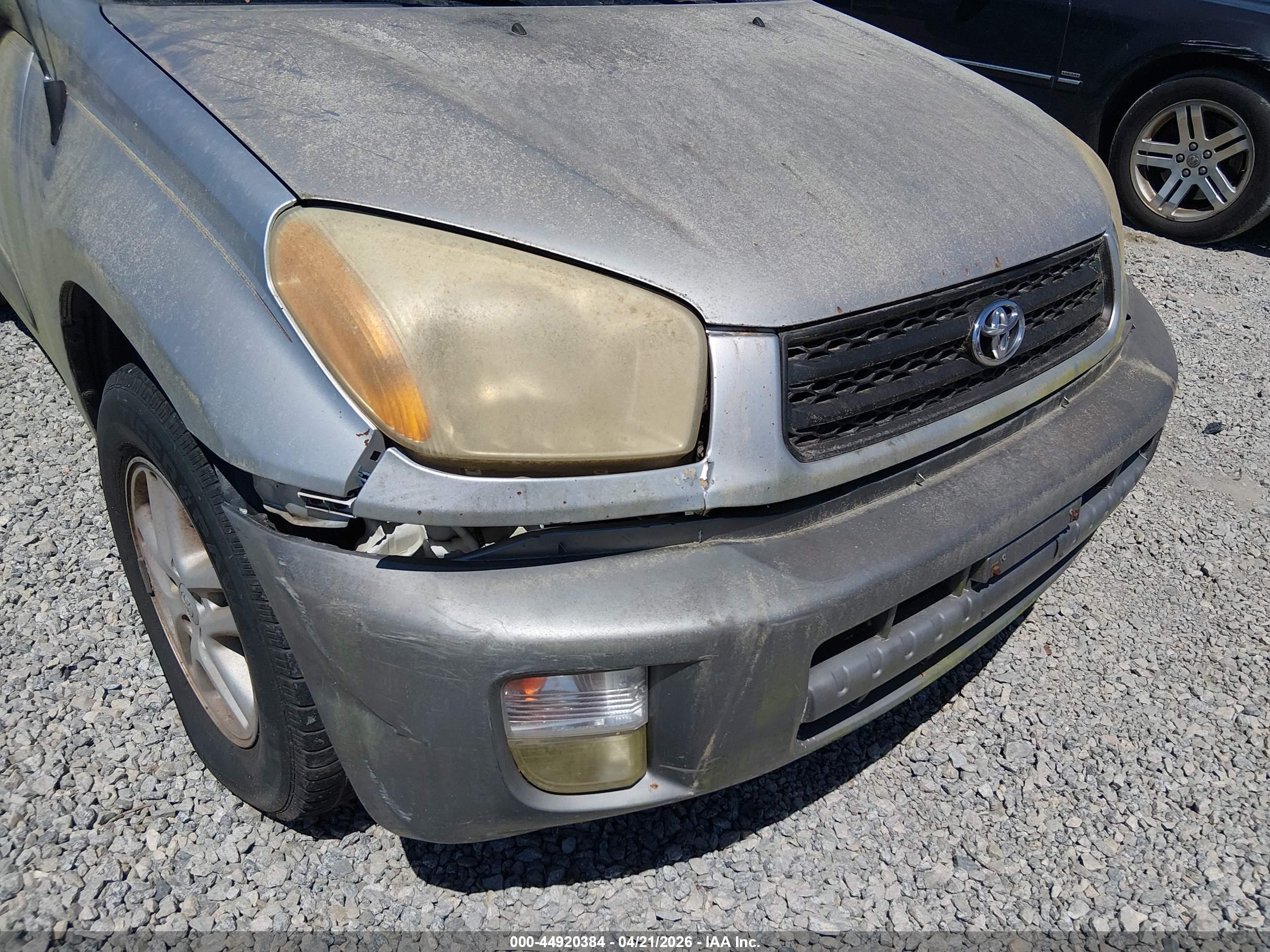TOYOTA RAV4 image 6