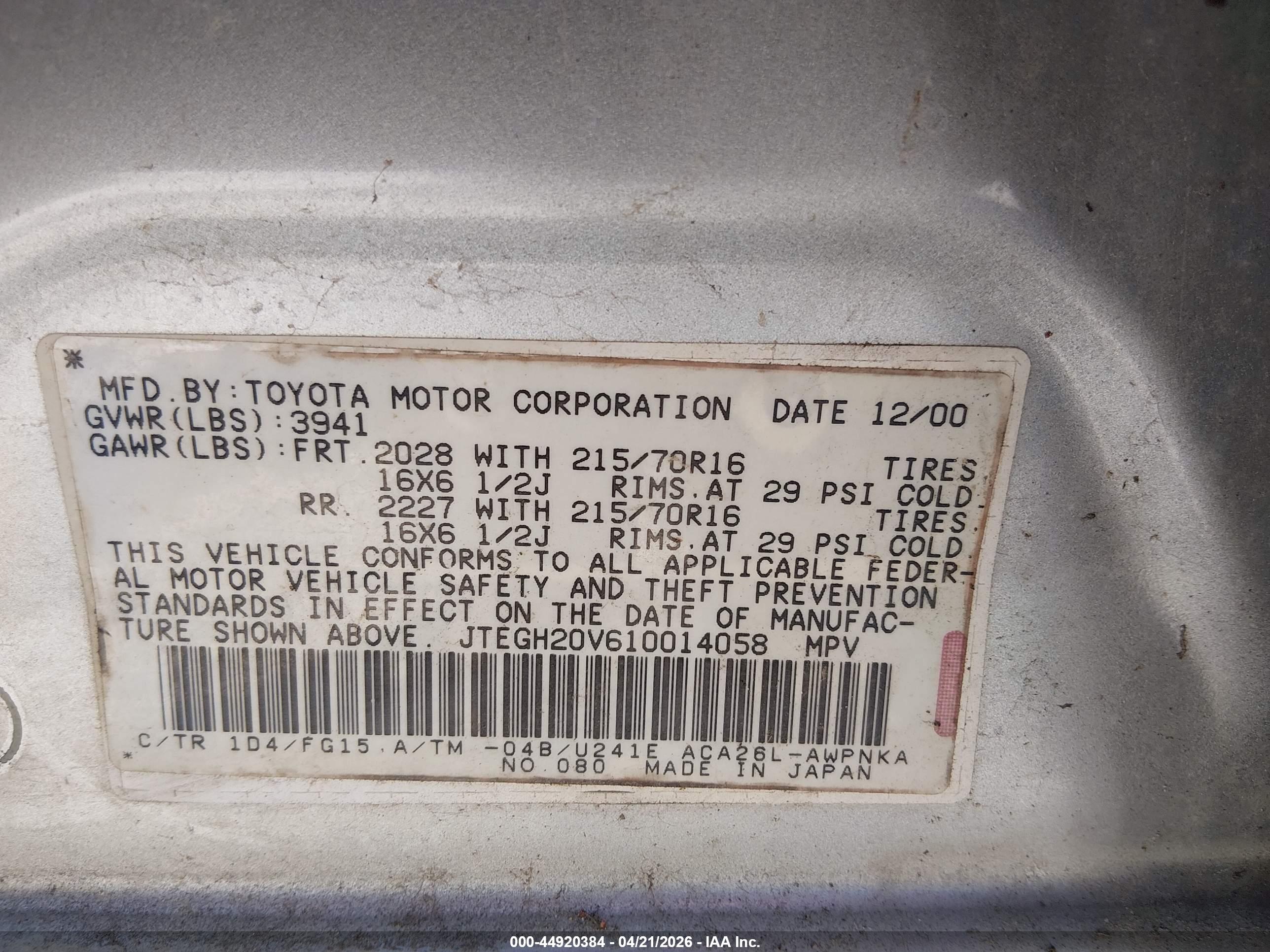 TOYOTA RAV4 image 9