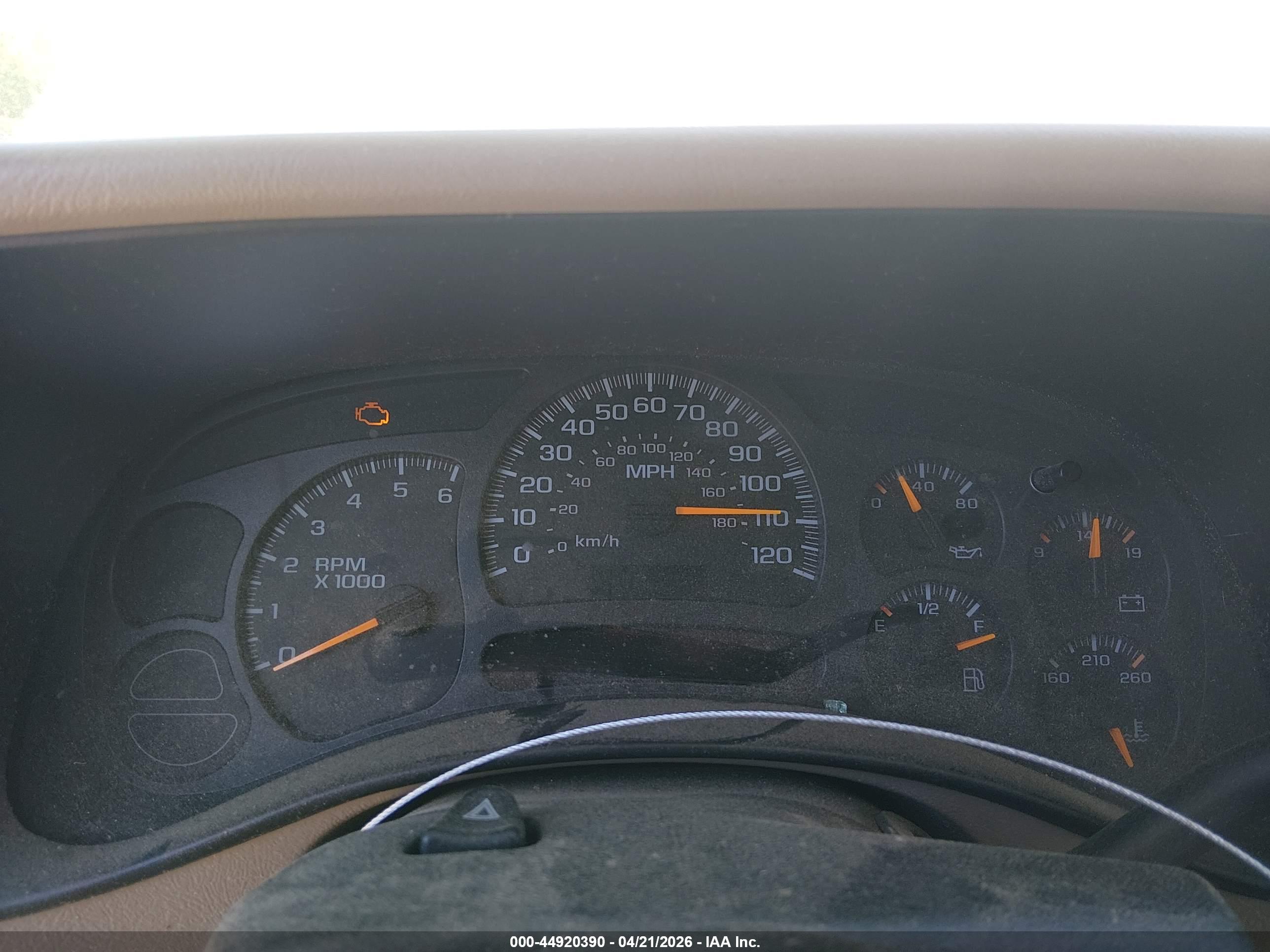 CHEVROLET SILVERADO image 7