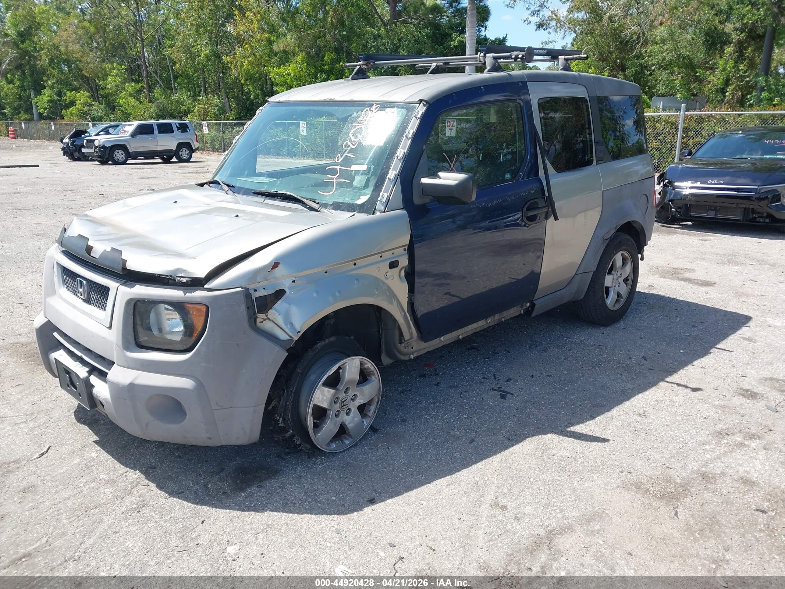 HONDA ELEMENT image 2