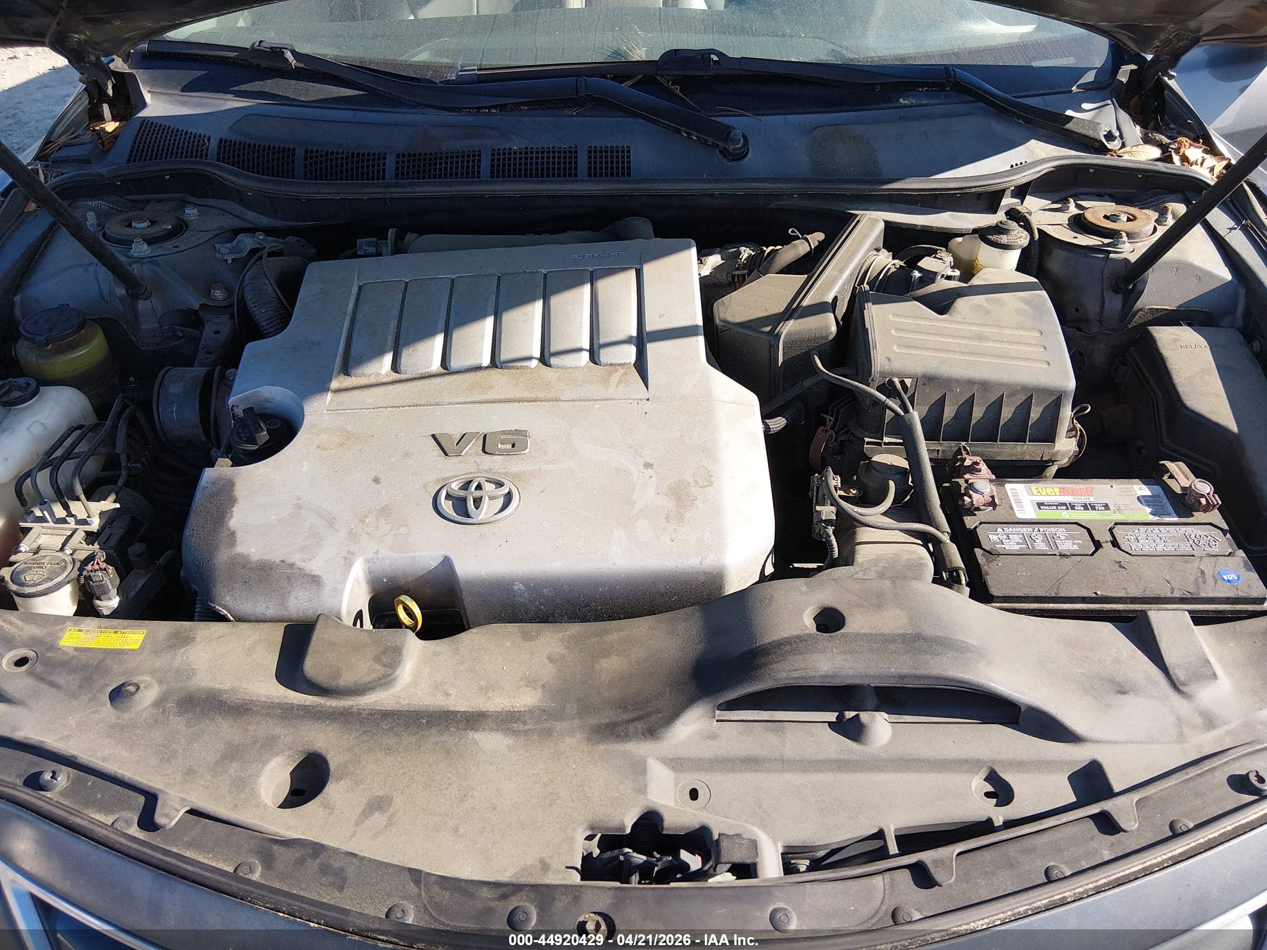 TOYOTA CAMRY image 10