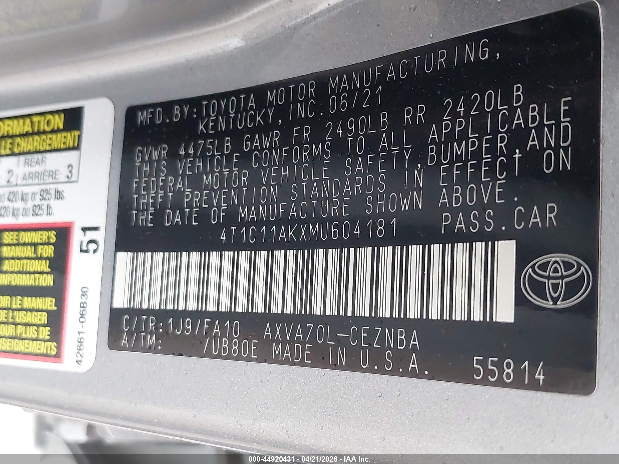 TOYOTA CAMRY image 9