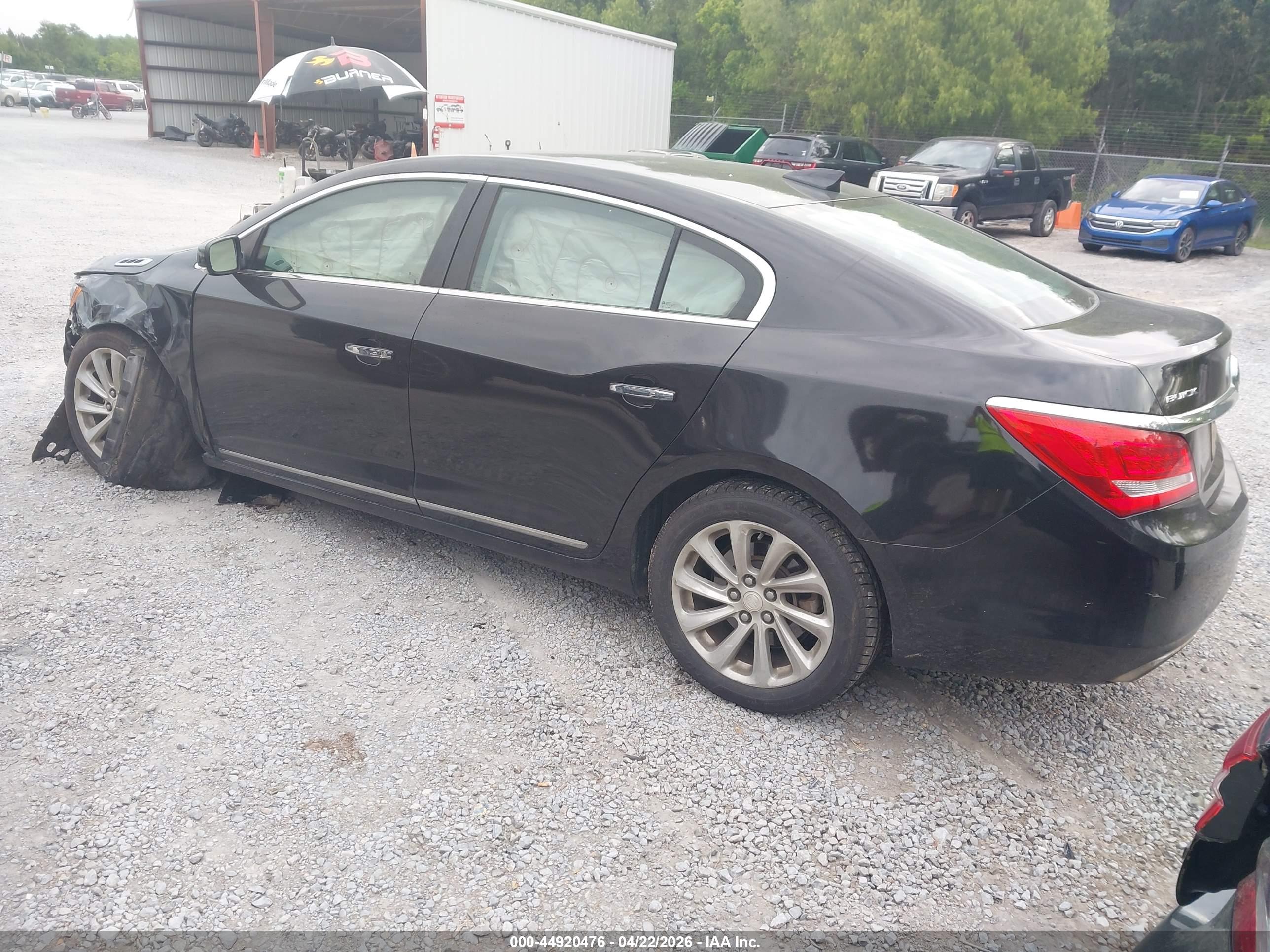 BUICK LACROSSE image 3