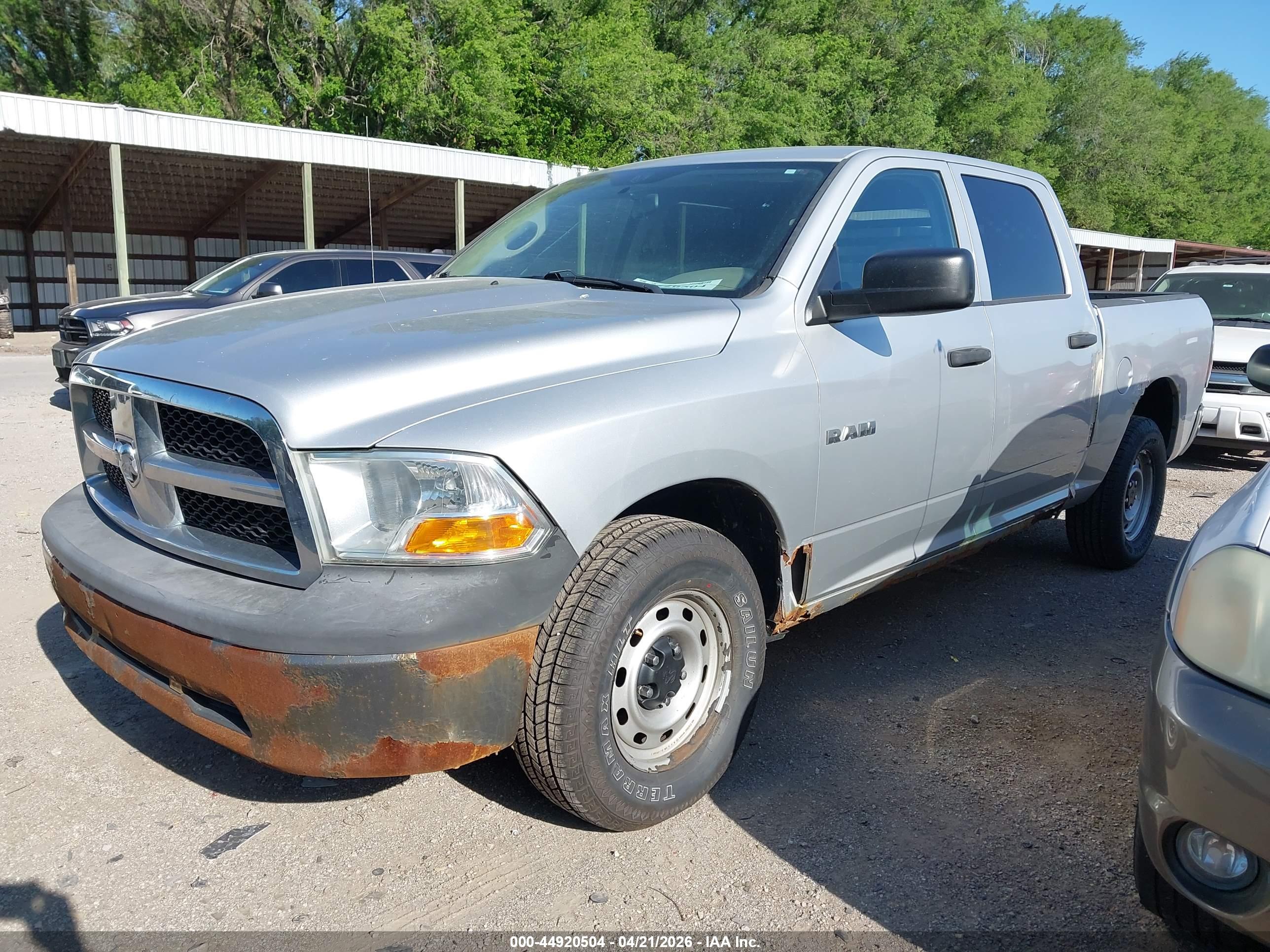 DODGE RAM image 2