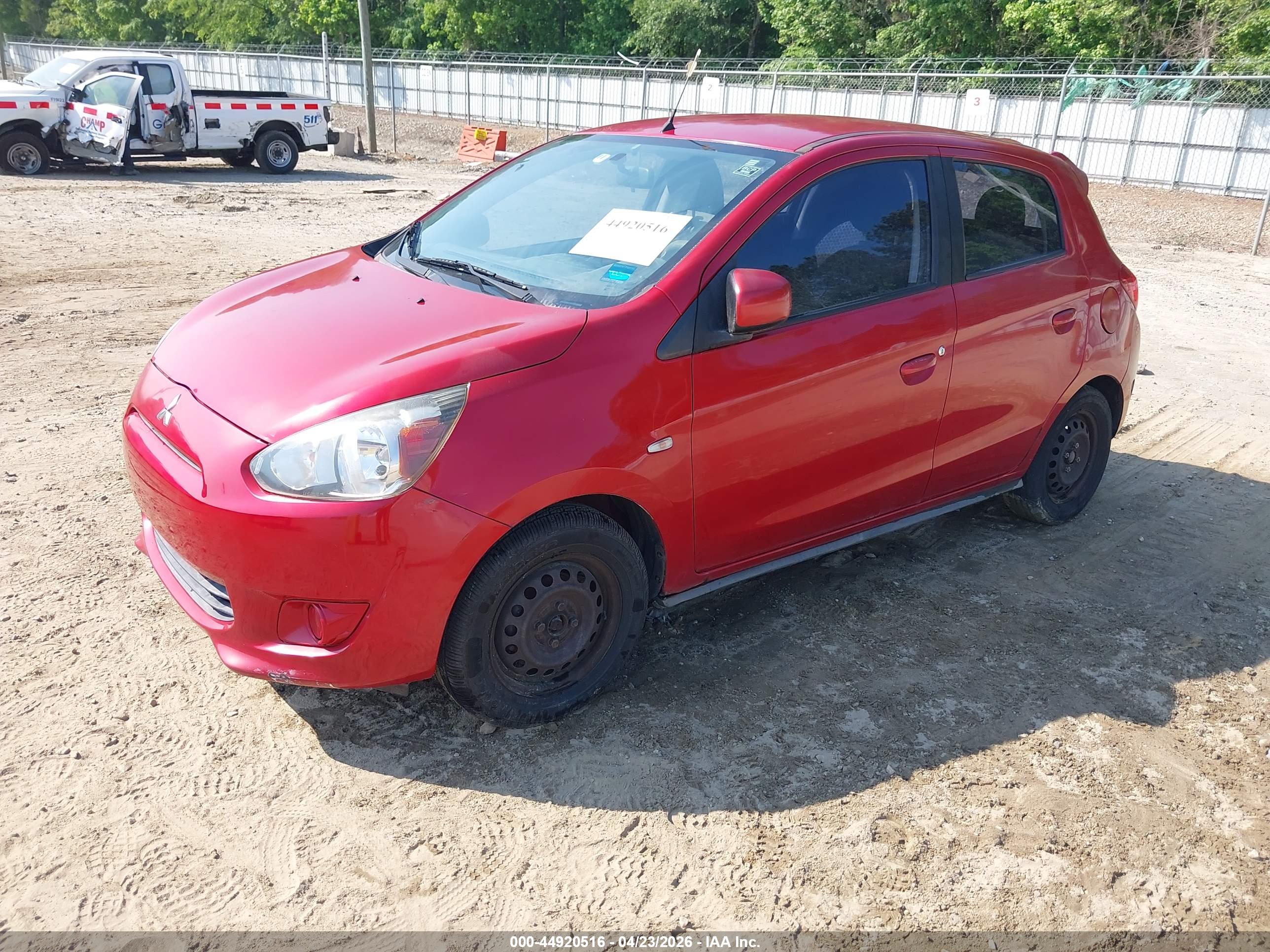 MITSUBISHI MIRAGE image 2
