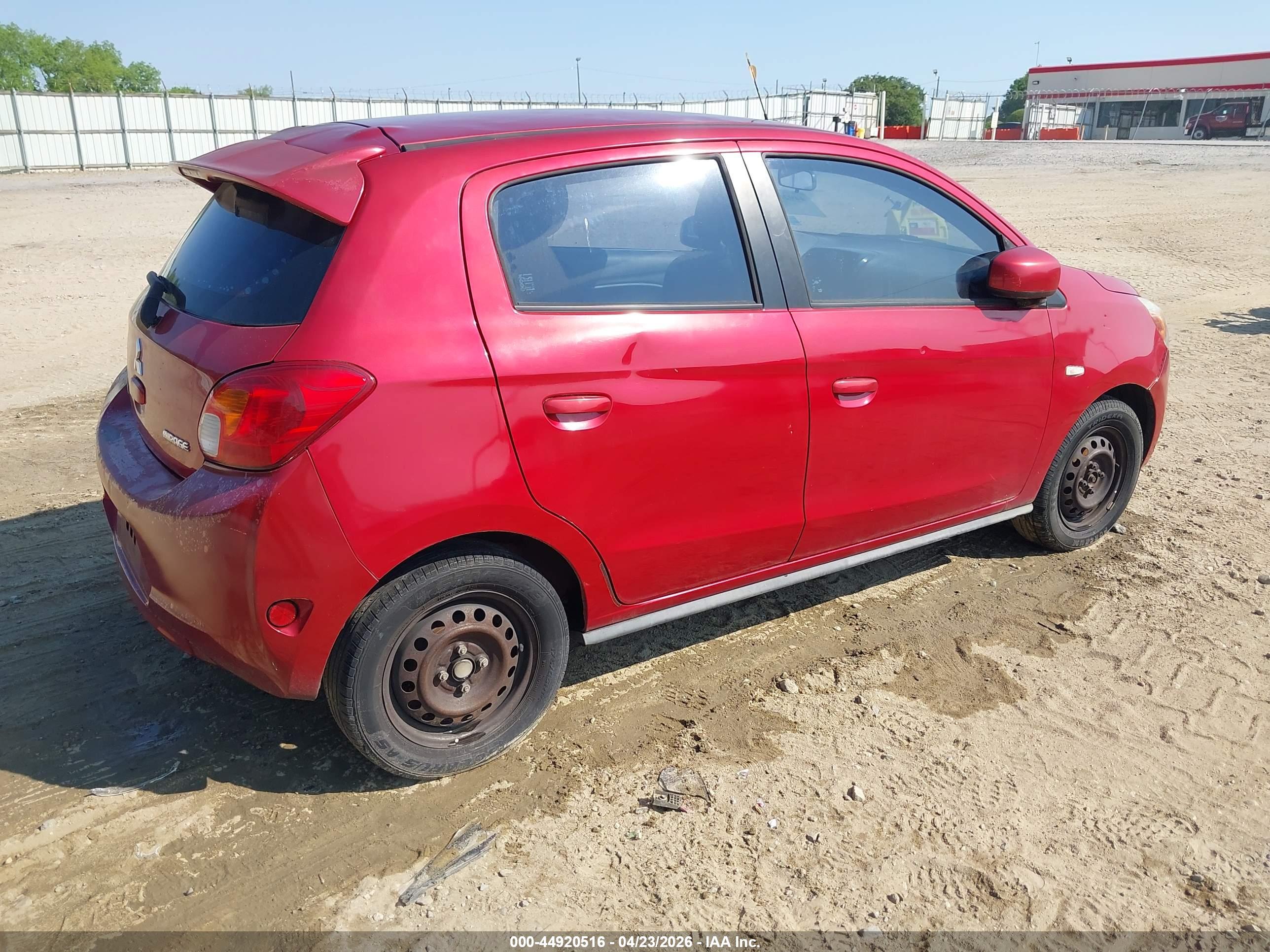MITSUBISHI MIRAGE image 4