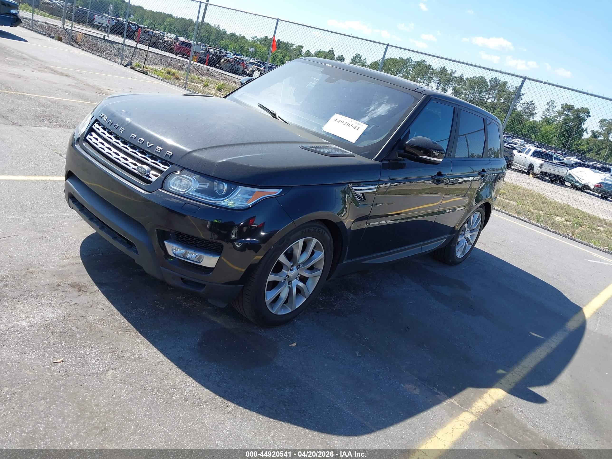 LAND ROVER image 2