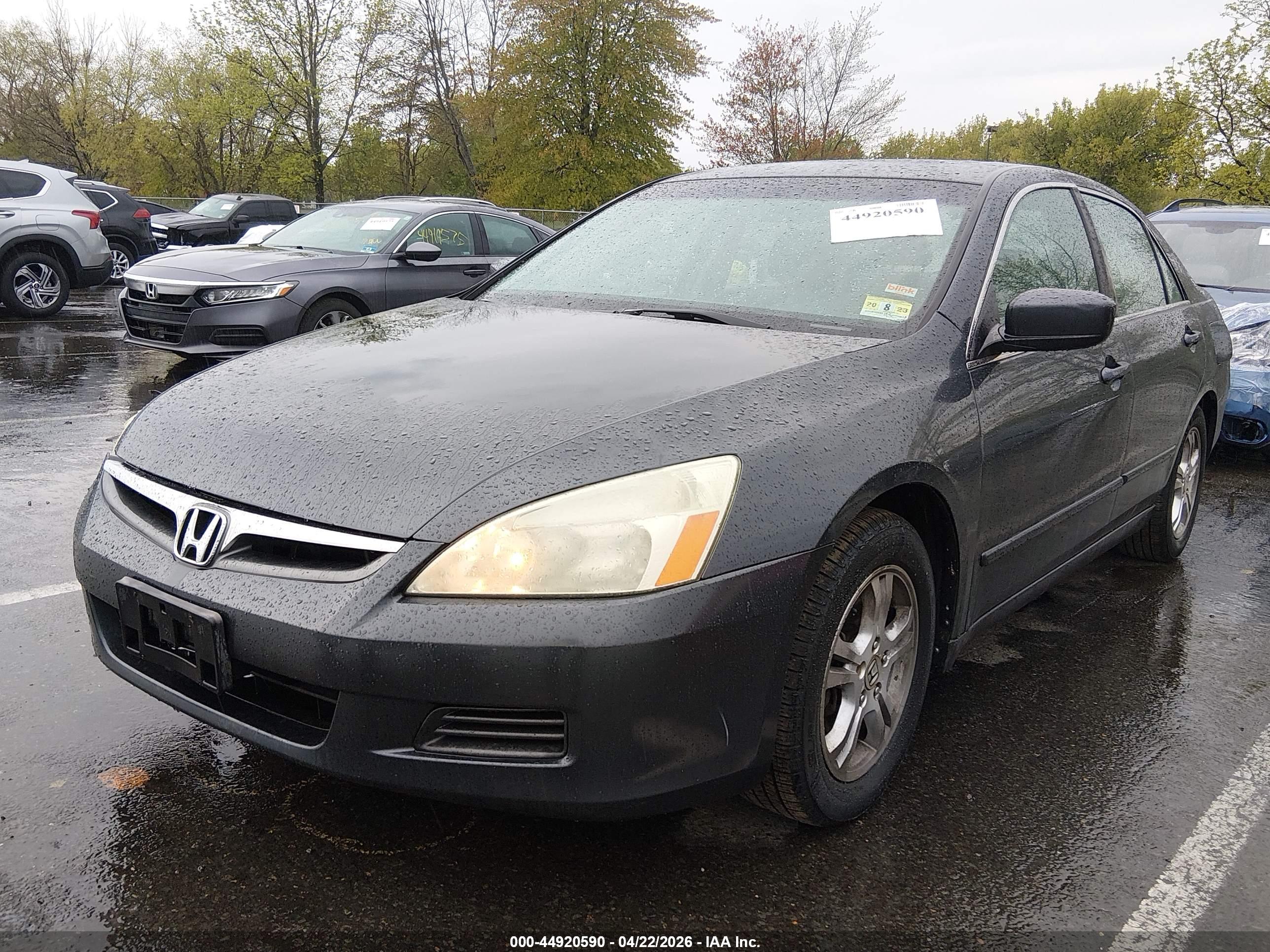 HONDA ACCORD image 2