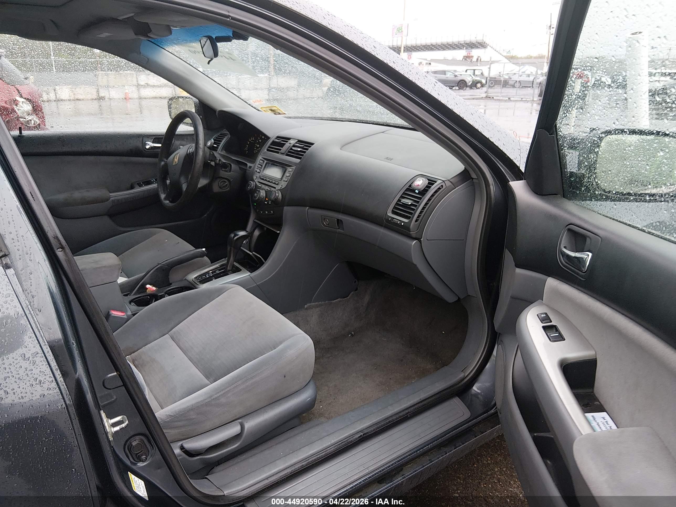HONDA ACCORD image 5
