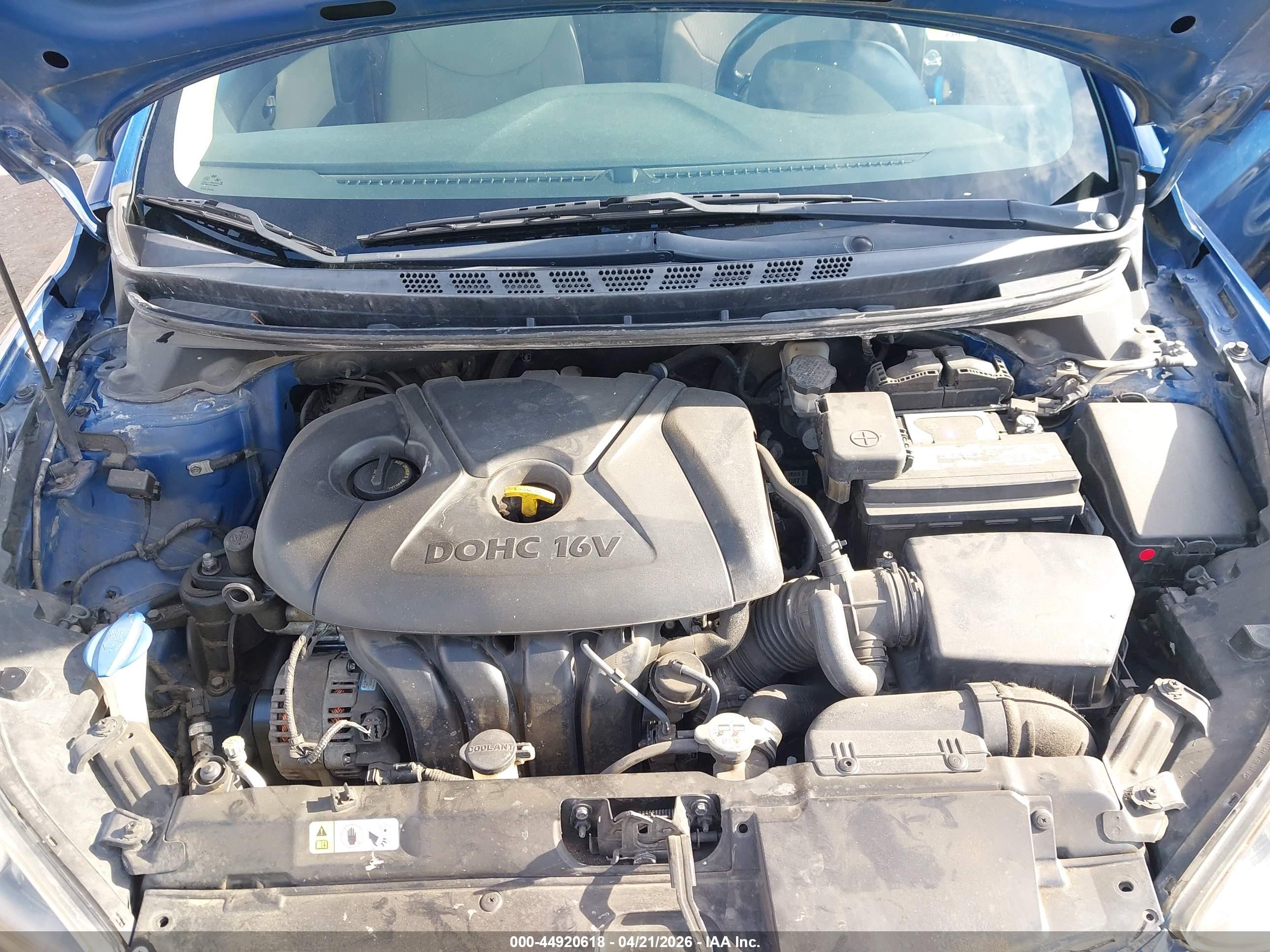 HYUNDAI ELANTRA image 10