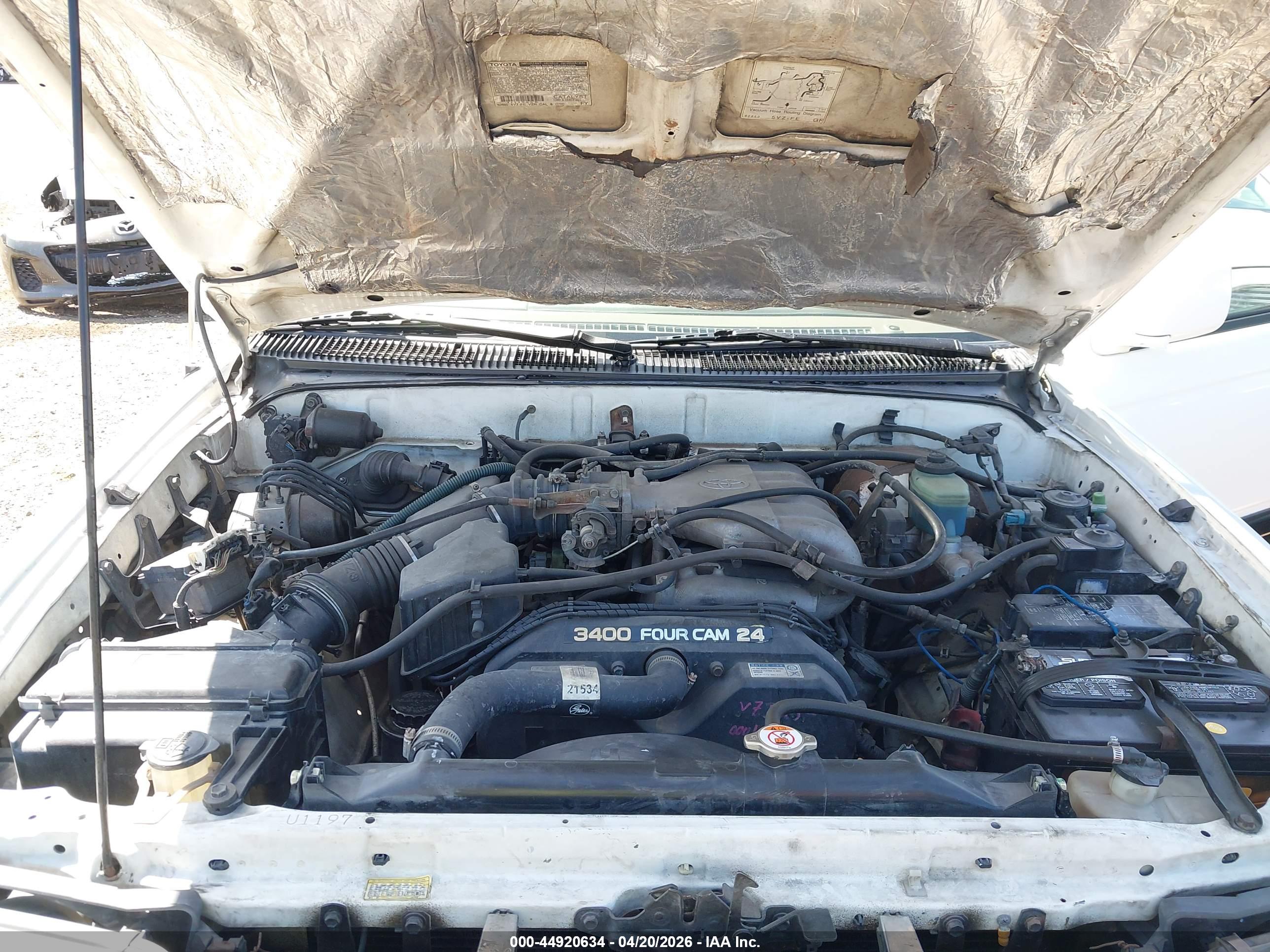 TOYOTA 4RUNNER image 10