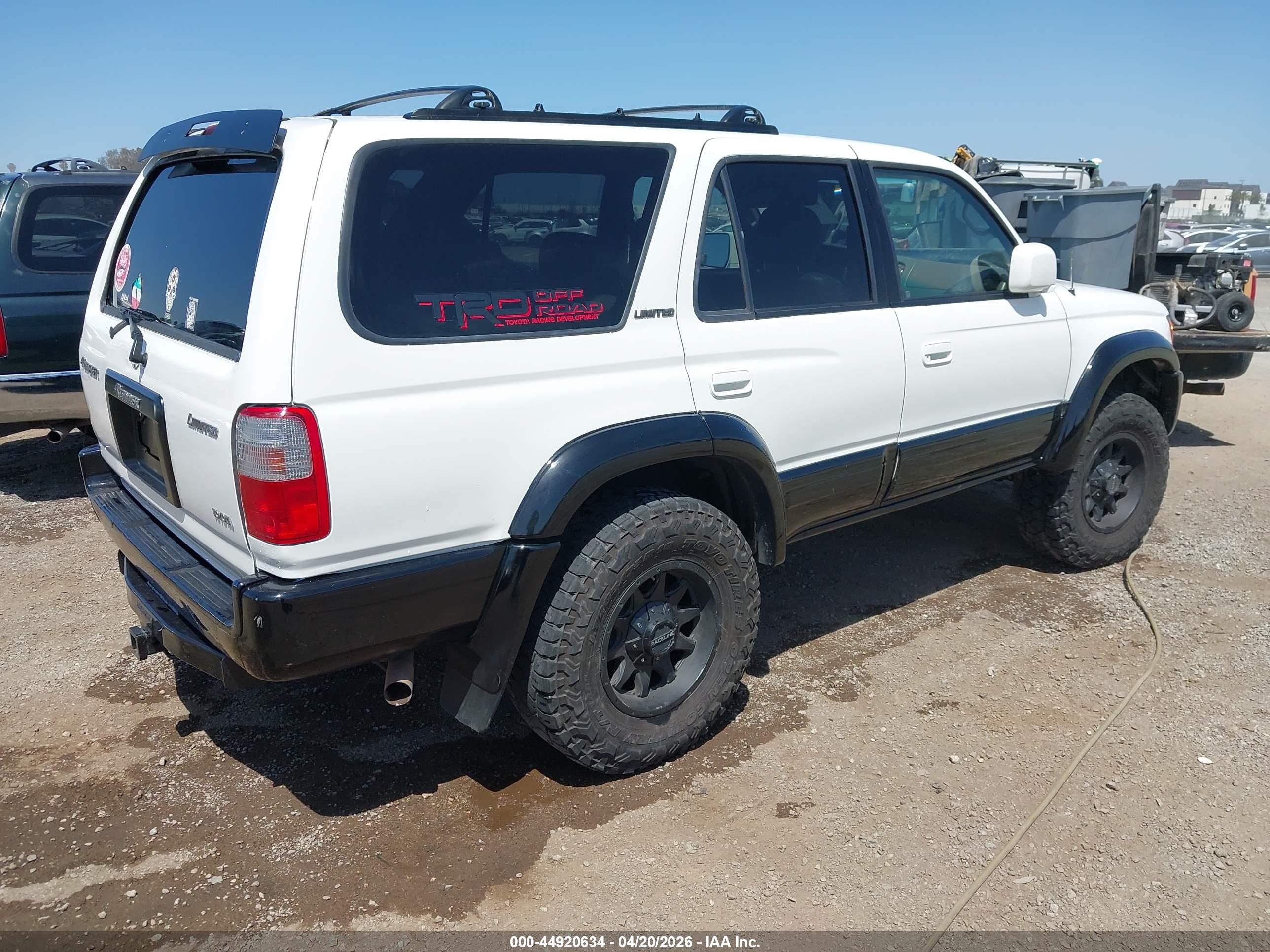 TOYOTA 4RUNNER image 4