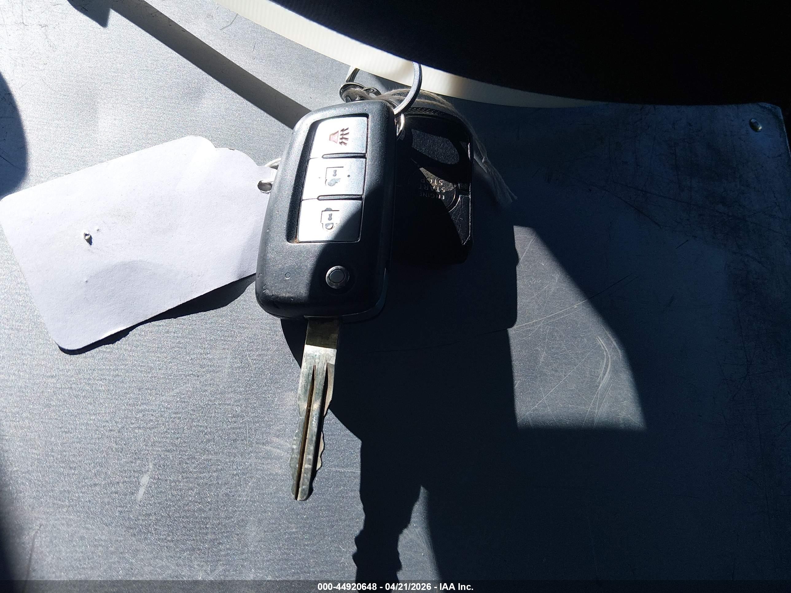 NISSAN ROGUE image 11