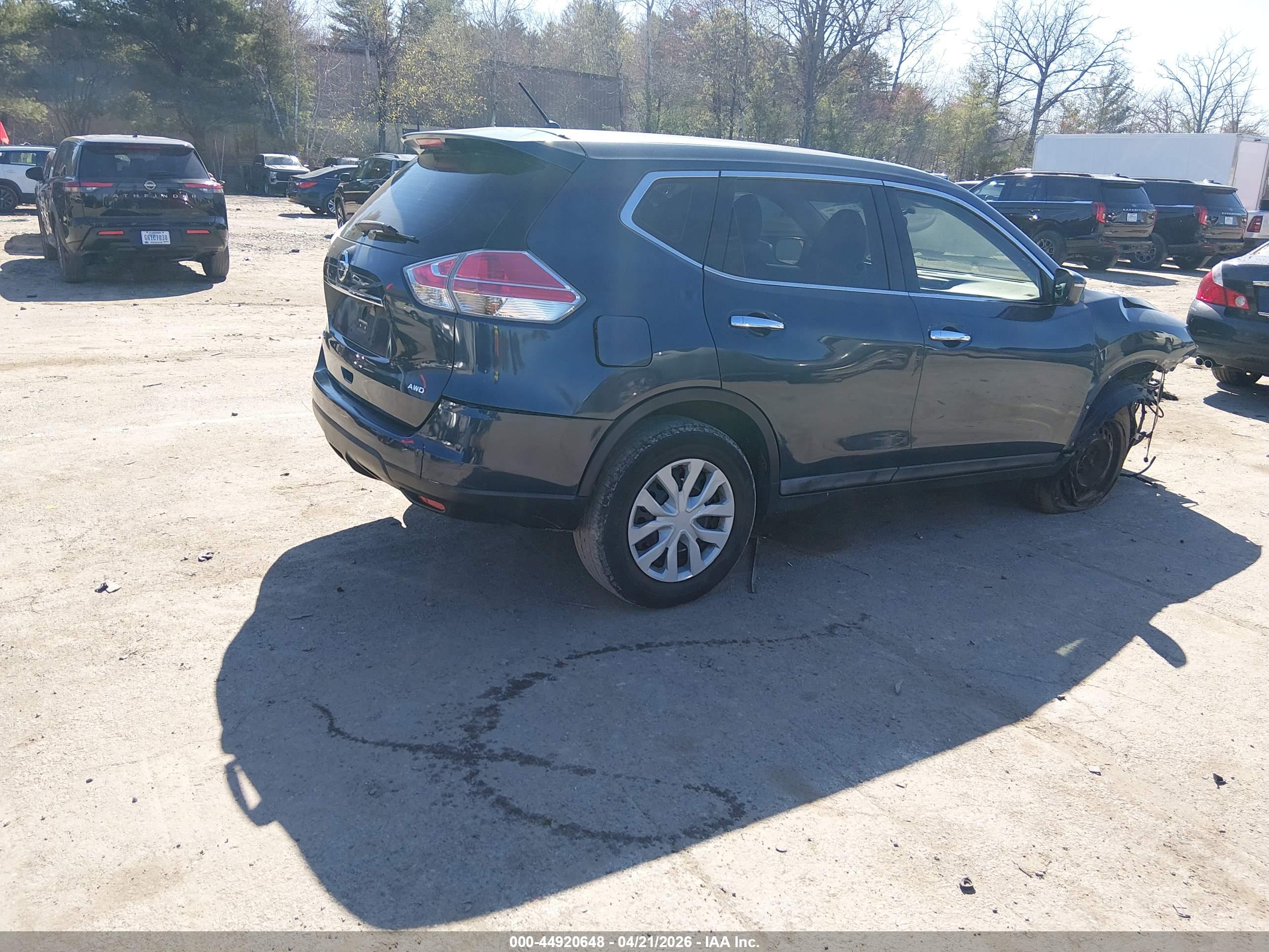 NISSAN ROGUE image 4