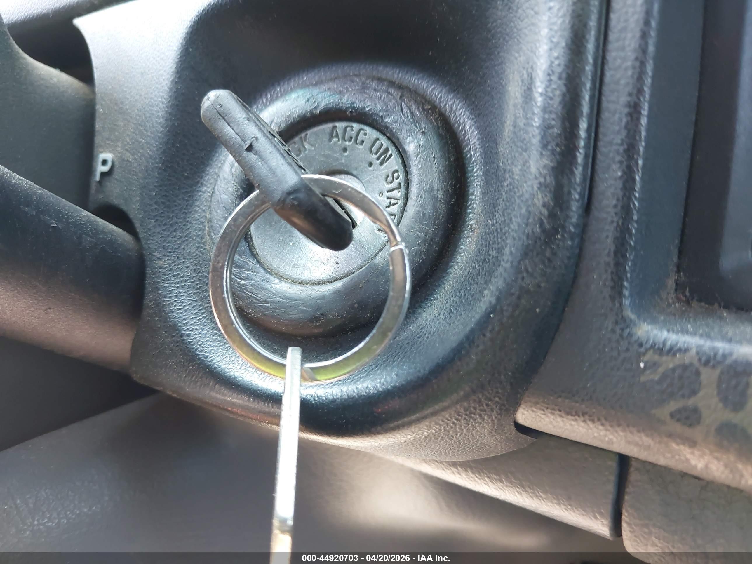TOYOTA PICKUP image 11