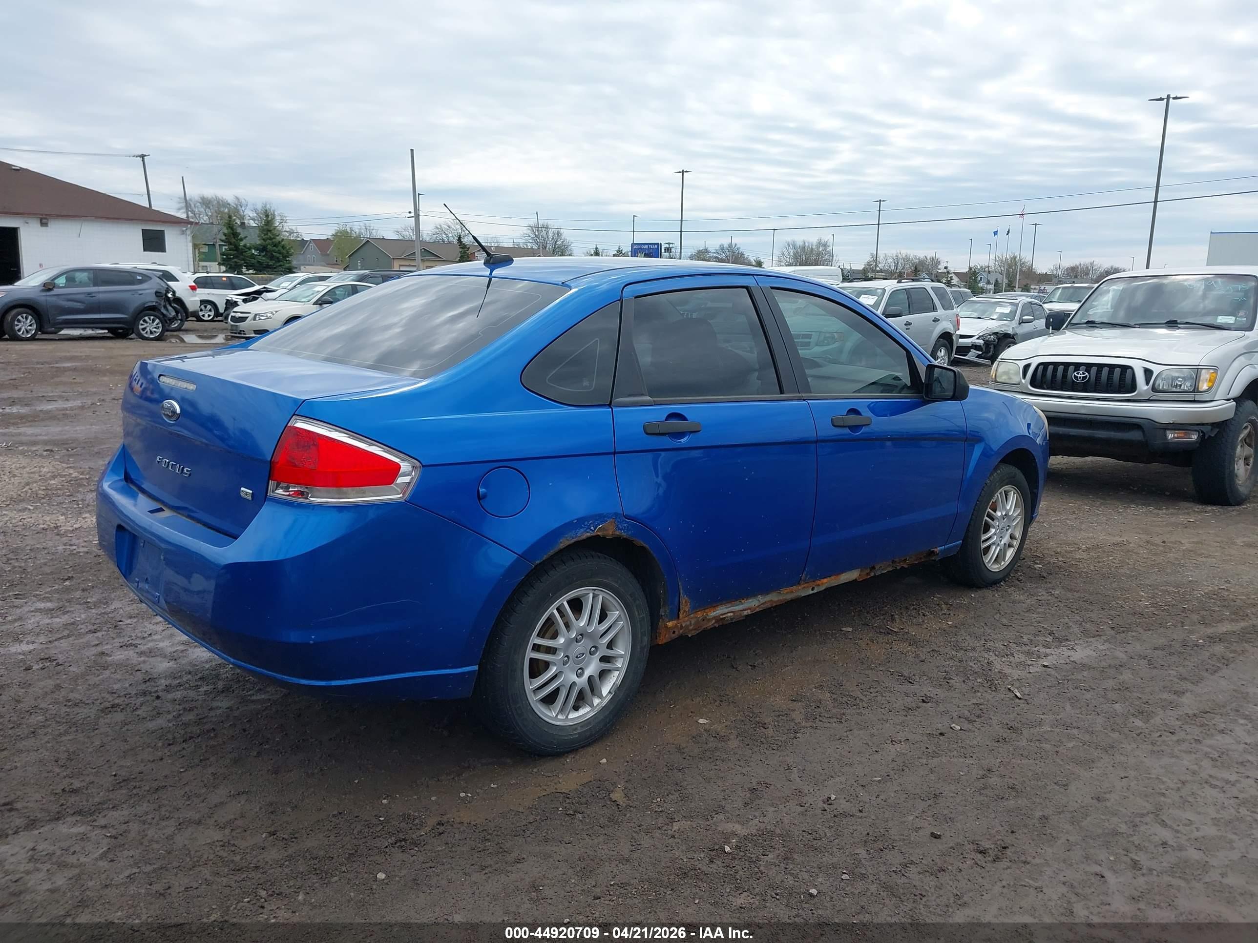 FORD FOCUS image 4