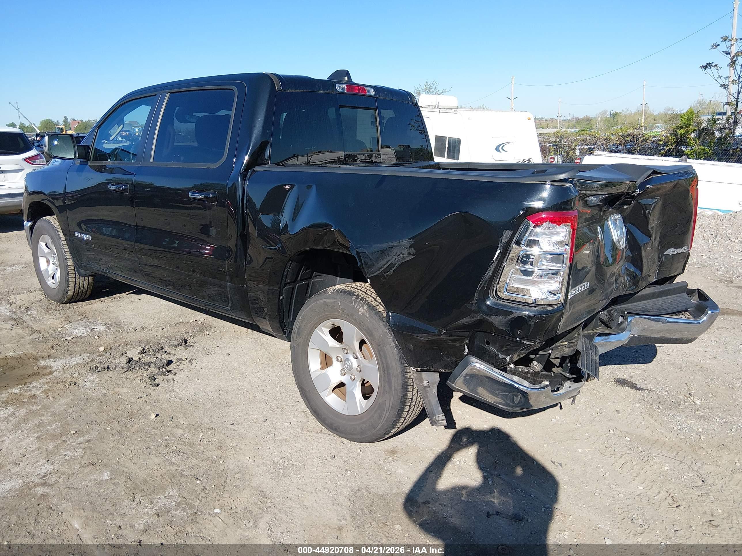 RAM 1500 image 3