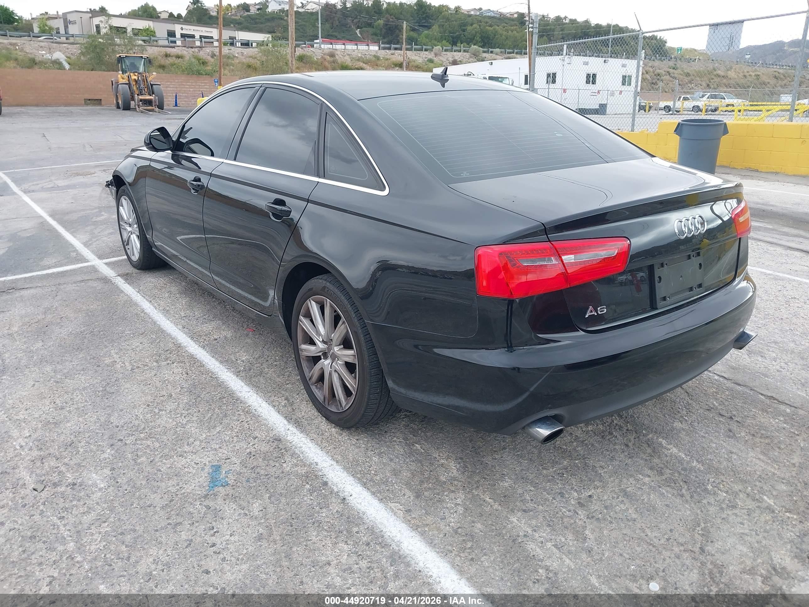 AUDI A6 image 3