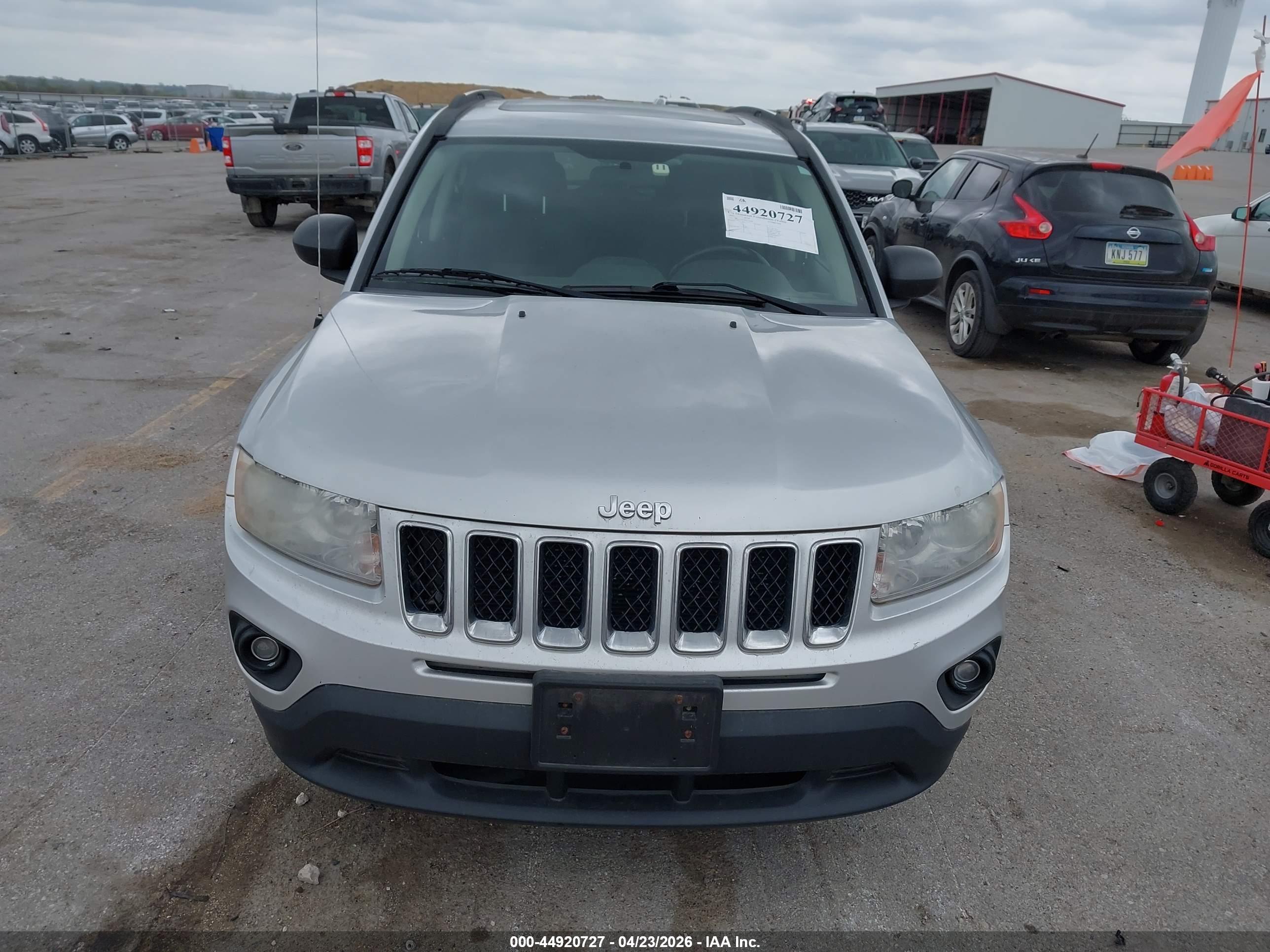 JEEP COMPASS image 6