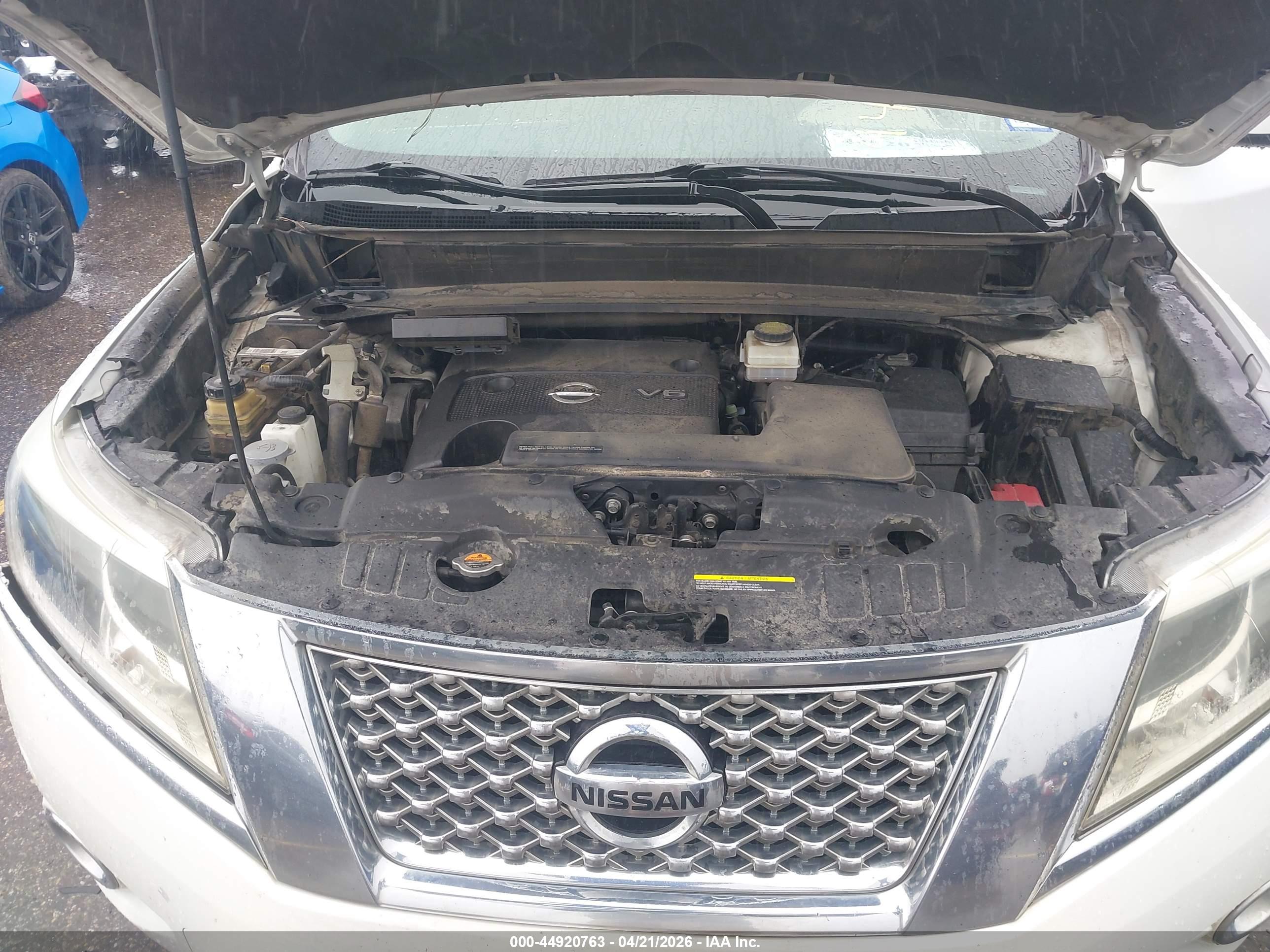 NISSAN PATHFINDER image 10